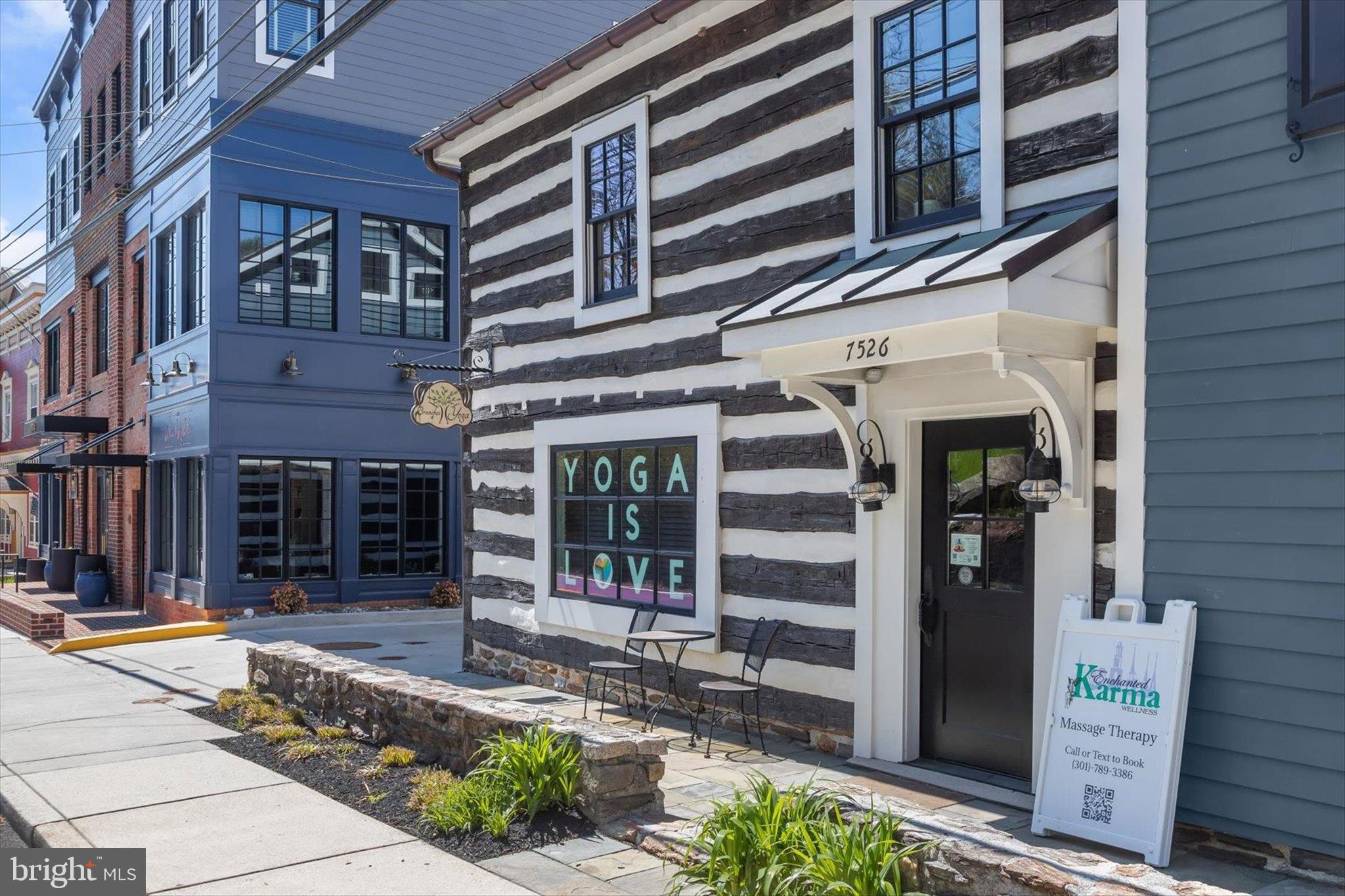 PARKSIDE - Residential