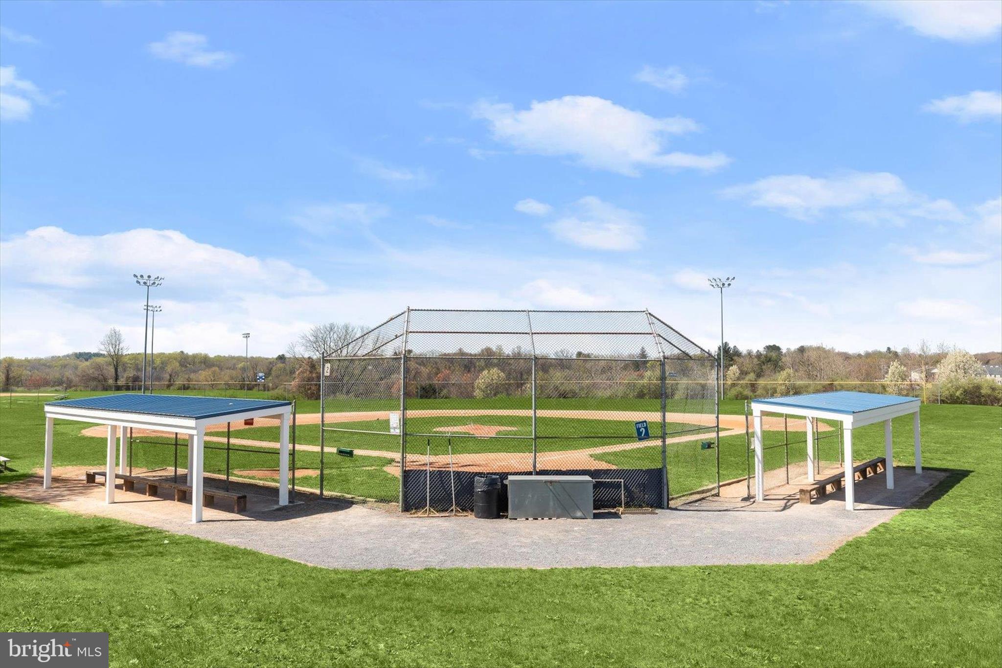 PARKSIDE - Residential