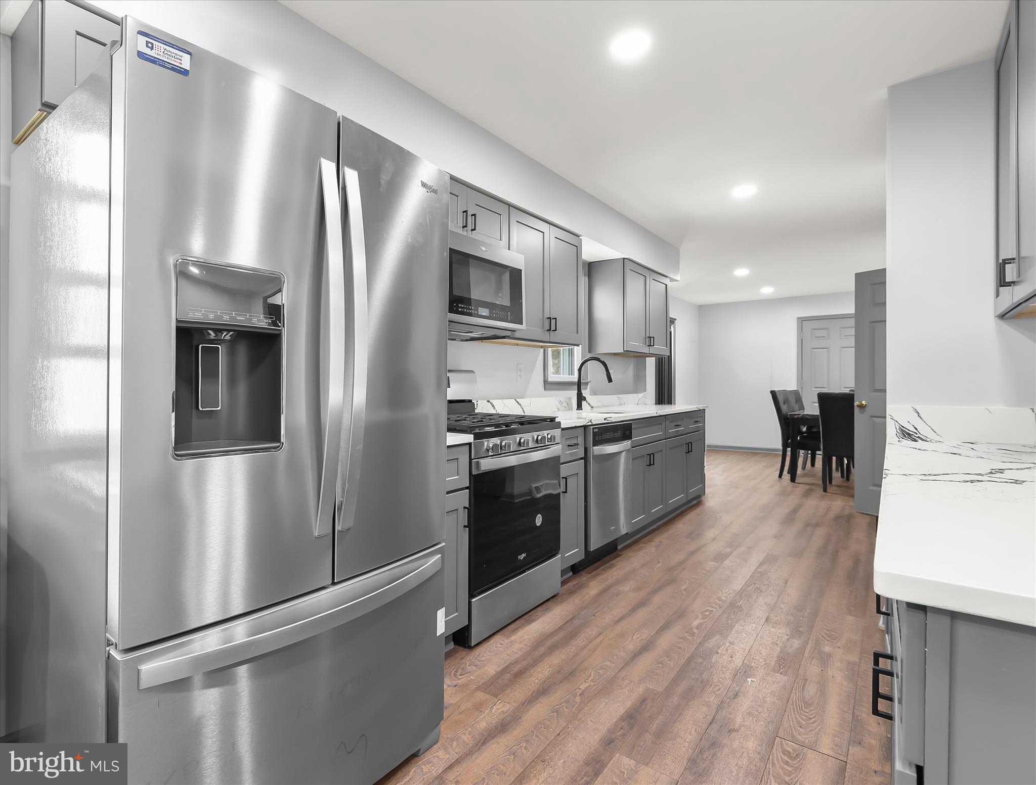 PARKSIDE - Residential