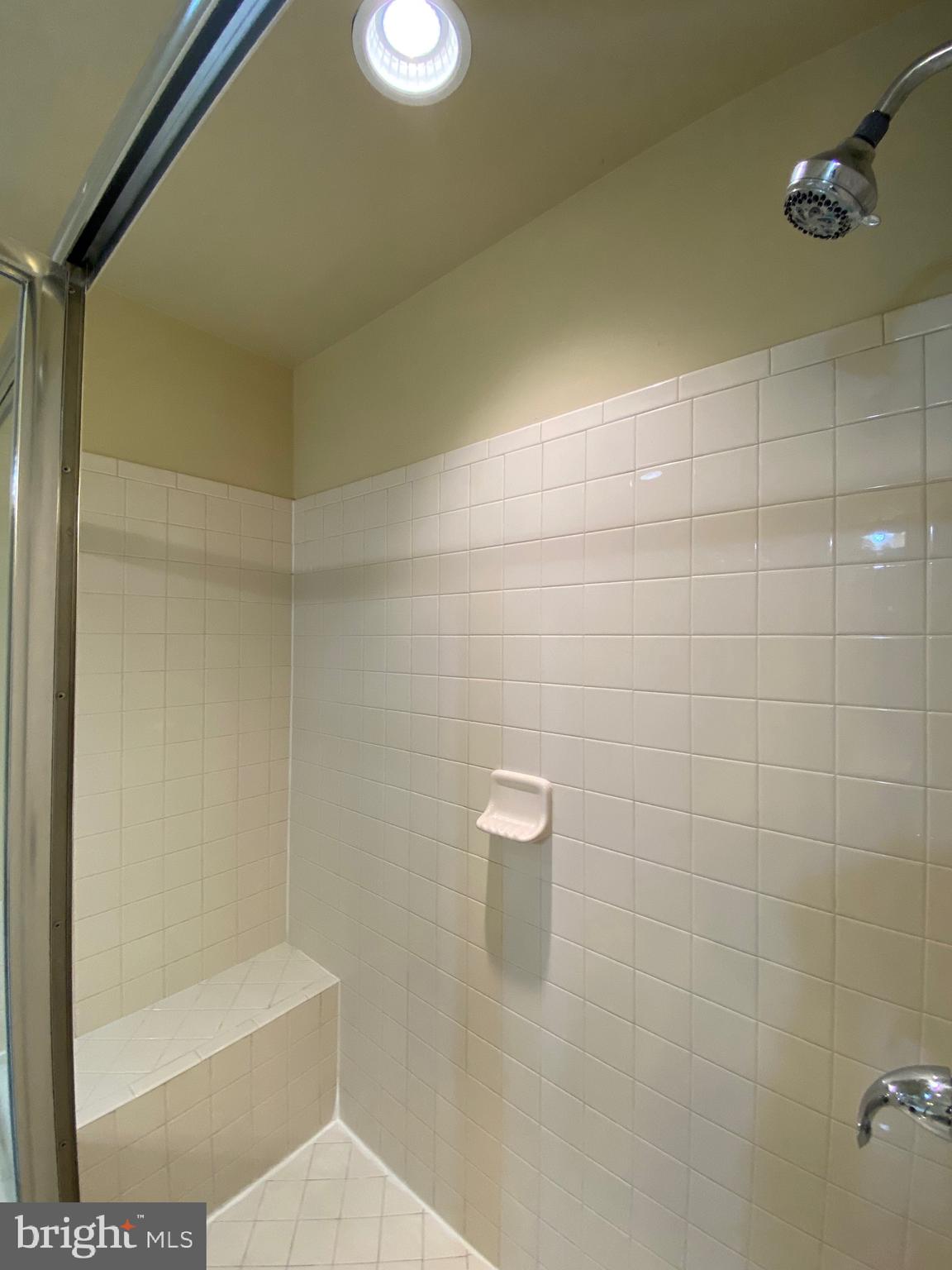 SNOWDEN BRIDGE - Residential Lease