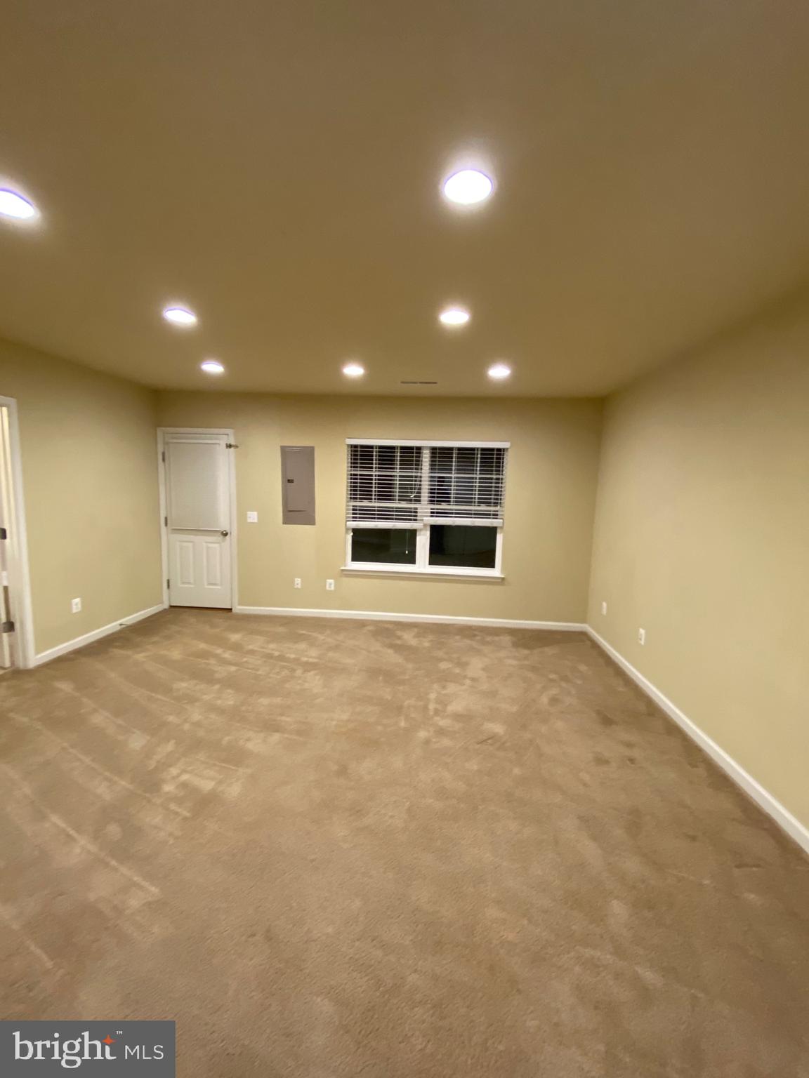 SNOWDEN BRIDGE - Residential Lease