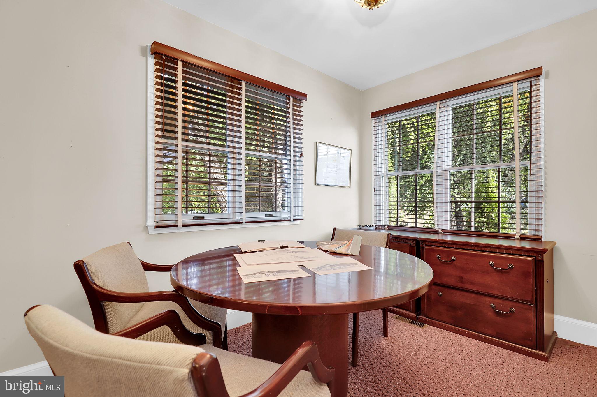 REALTY PARK - Residential