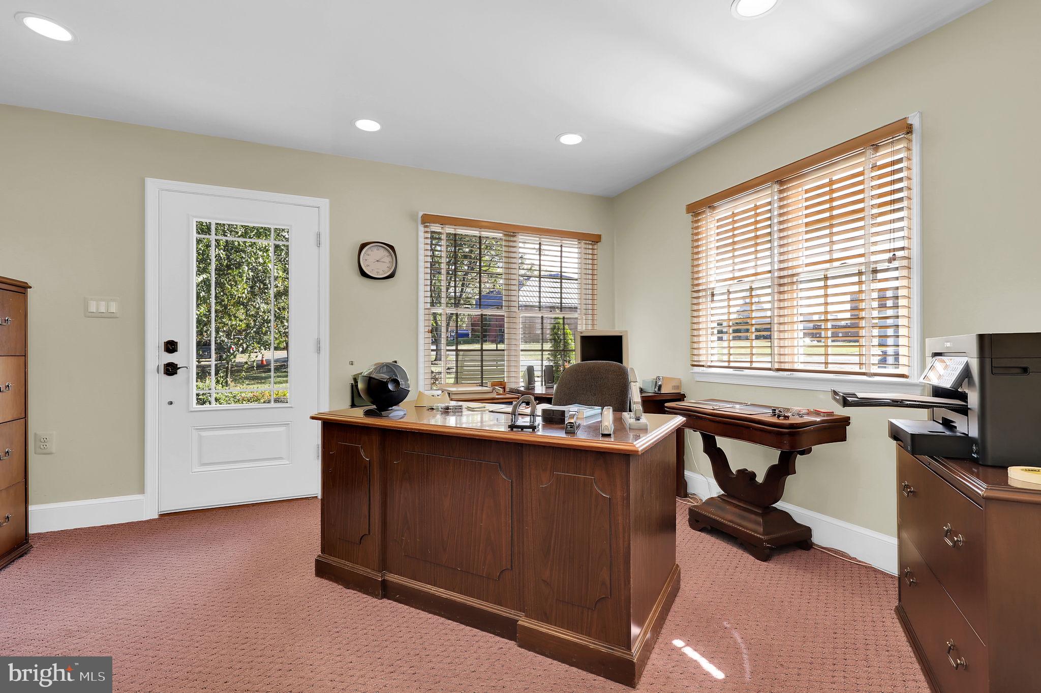 REALTY PARK - Residential