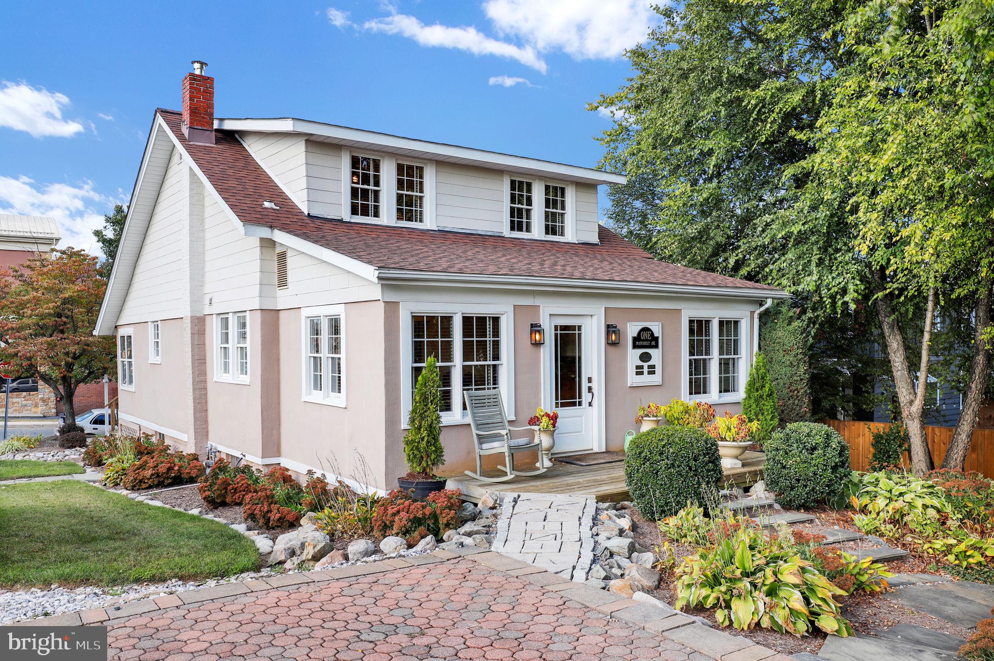 REALTY PARK - Residential