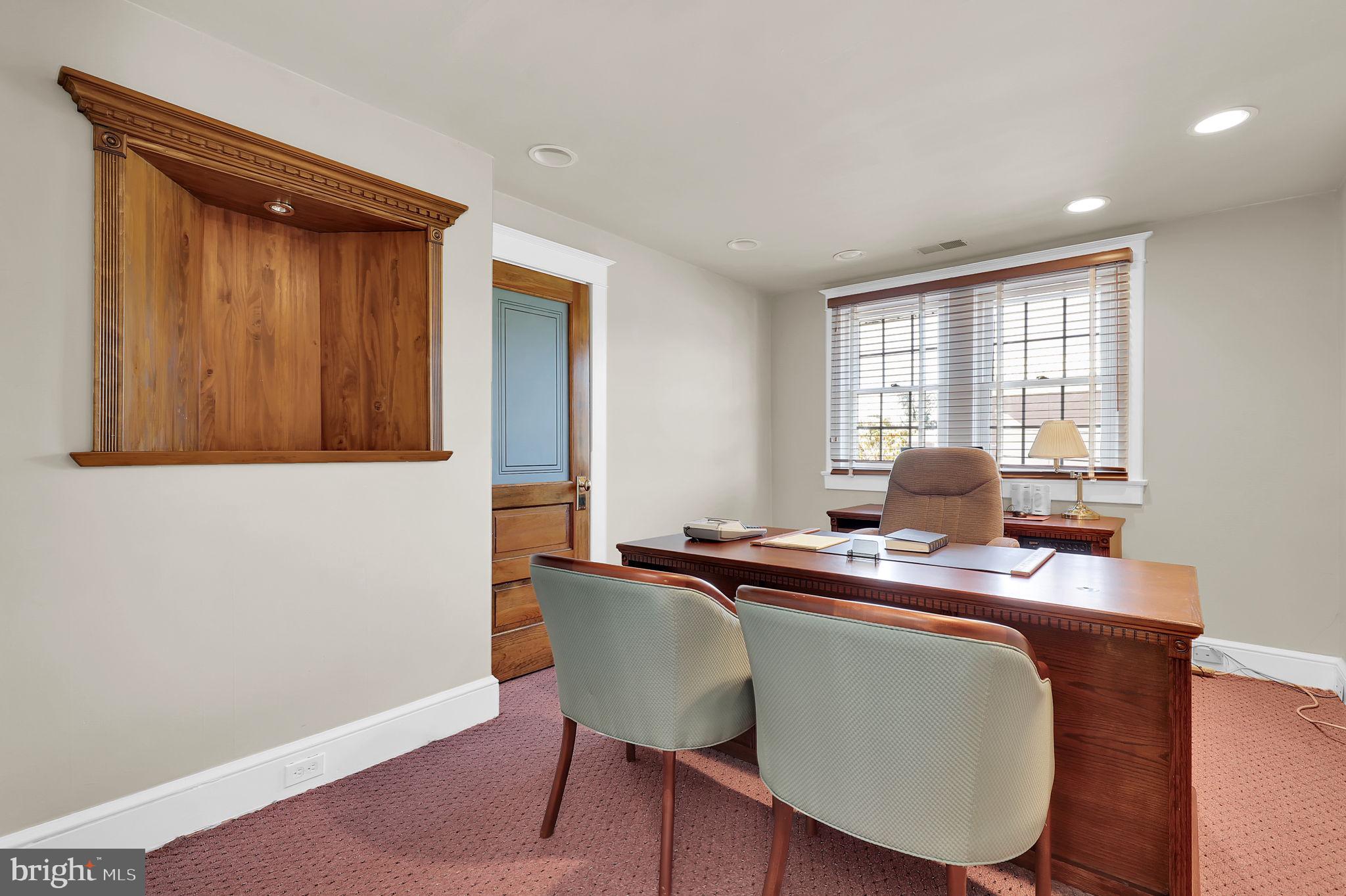 REALTY PARK - Residential