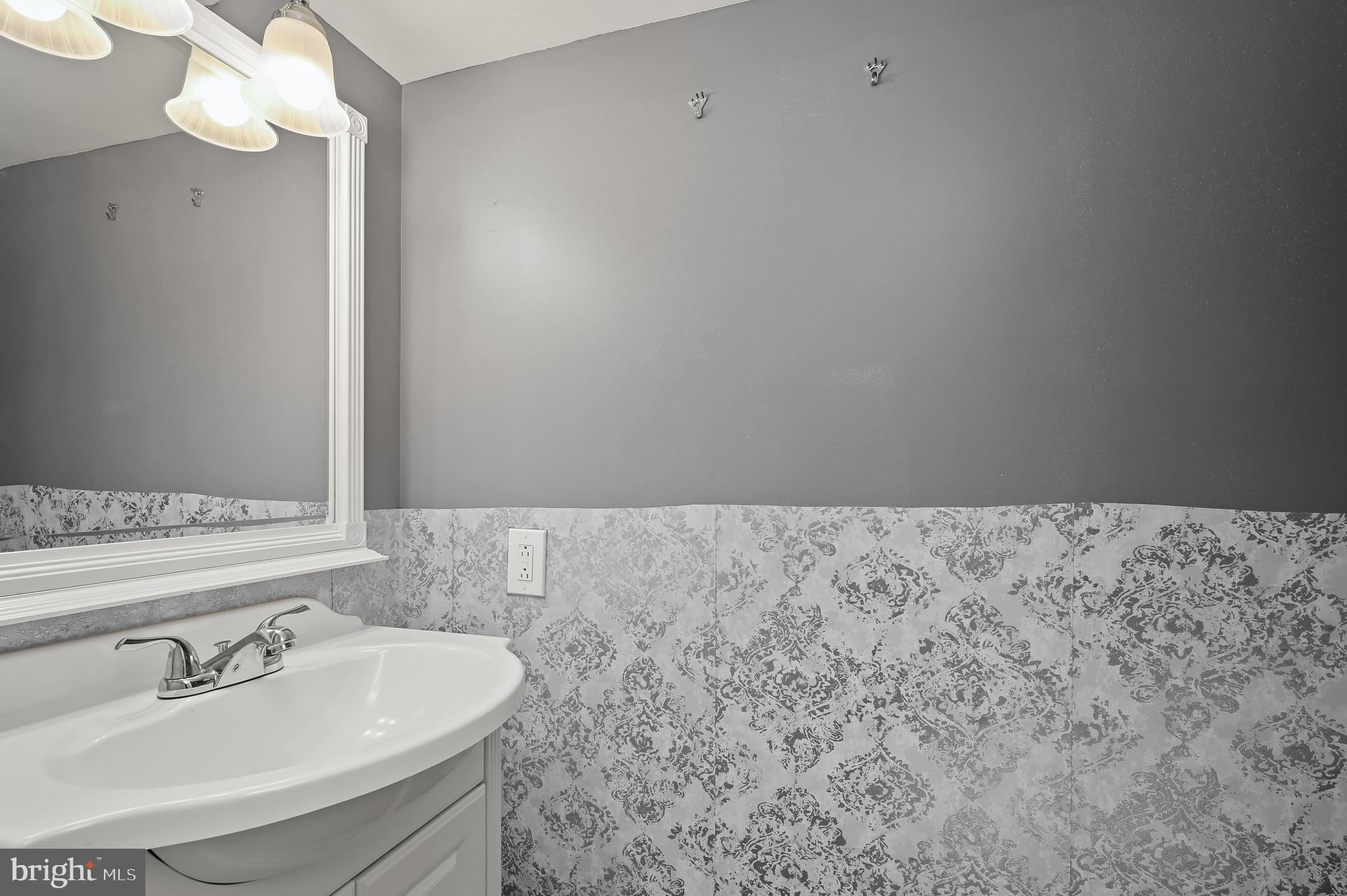 FAIRBROOK - Residential