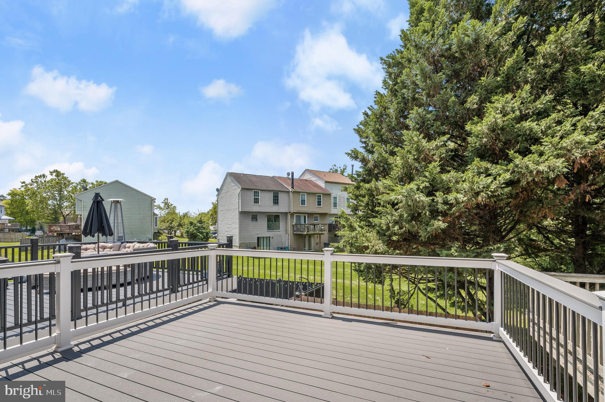 FAIRBROOK - Residential