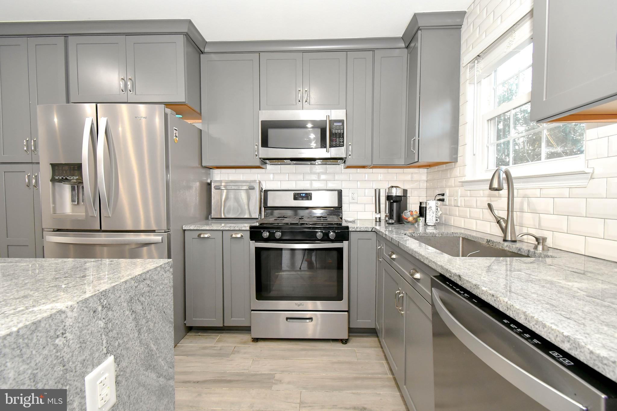 12901 FAIR BRIAR LANE