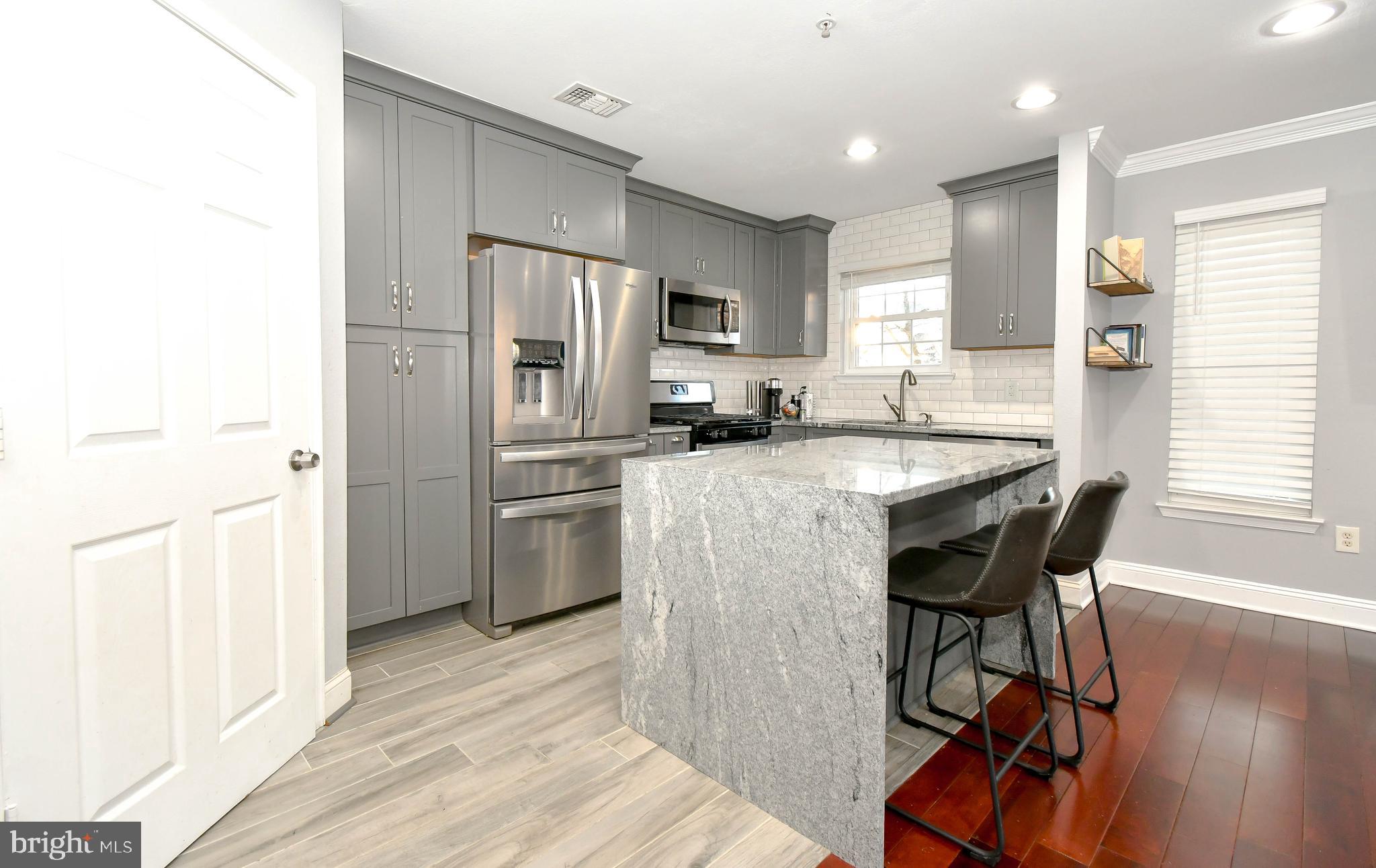 12901 FAIR BRIAR LANE