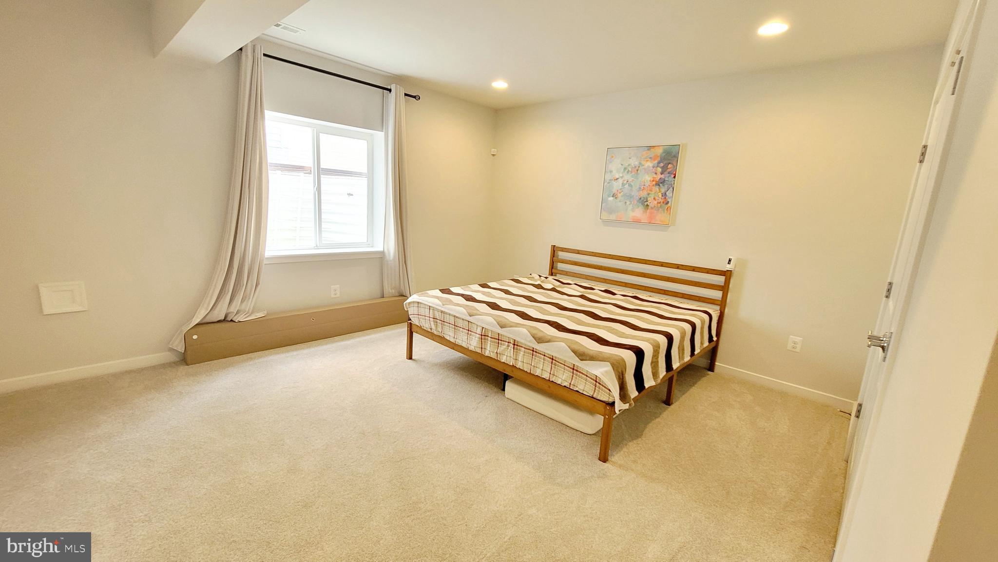 CLARKSBURG - Residential Lease