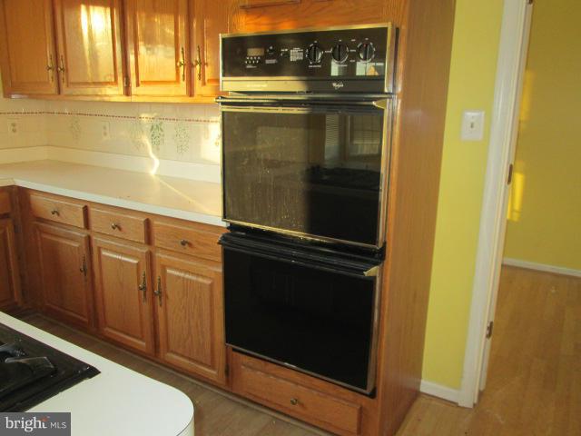 ASHBURN VILLAGE - Residential