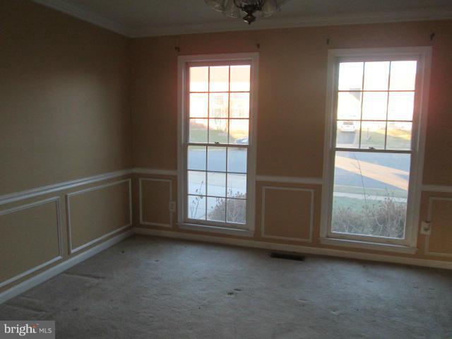 ASHBURN VILLAGE - Residential