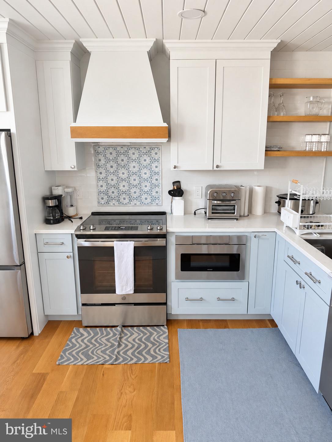 139 NEWPORT BAY DRIVE 206B