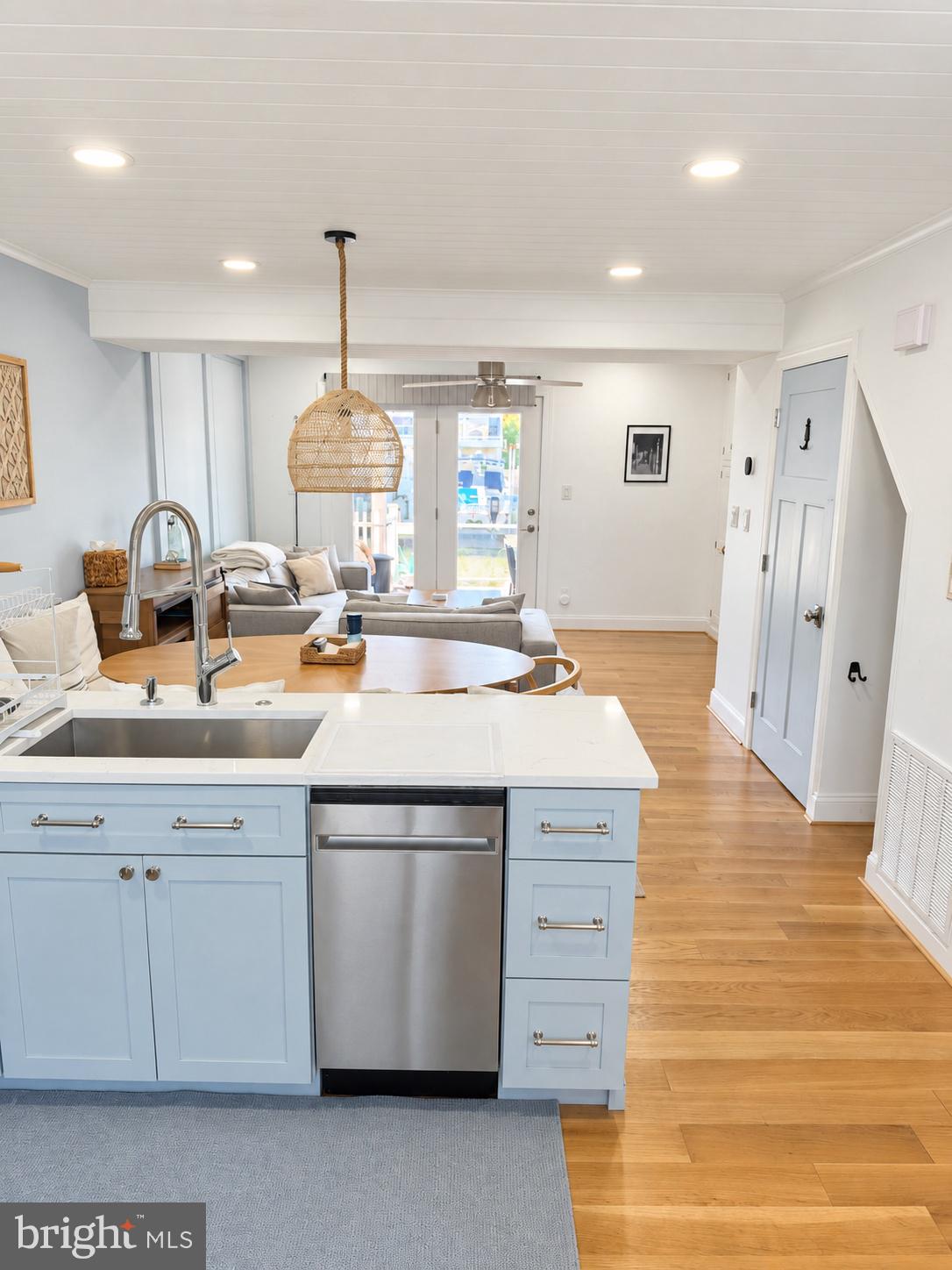 139 NEWPORT BAY DRIVE 206B