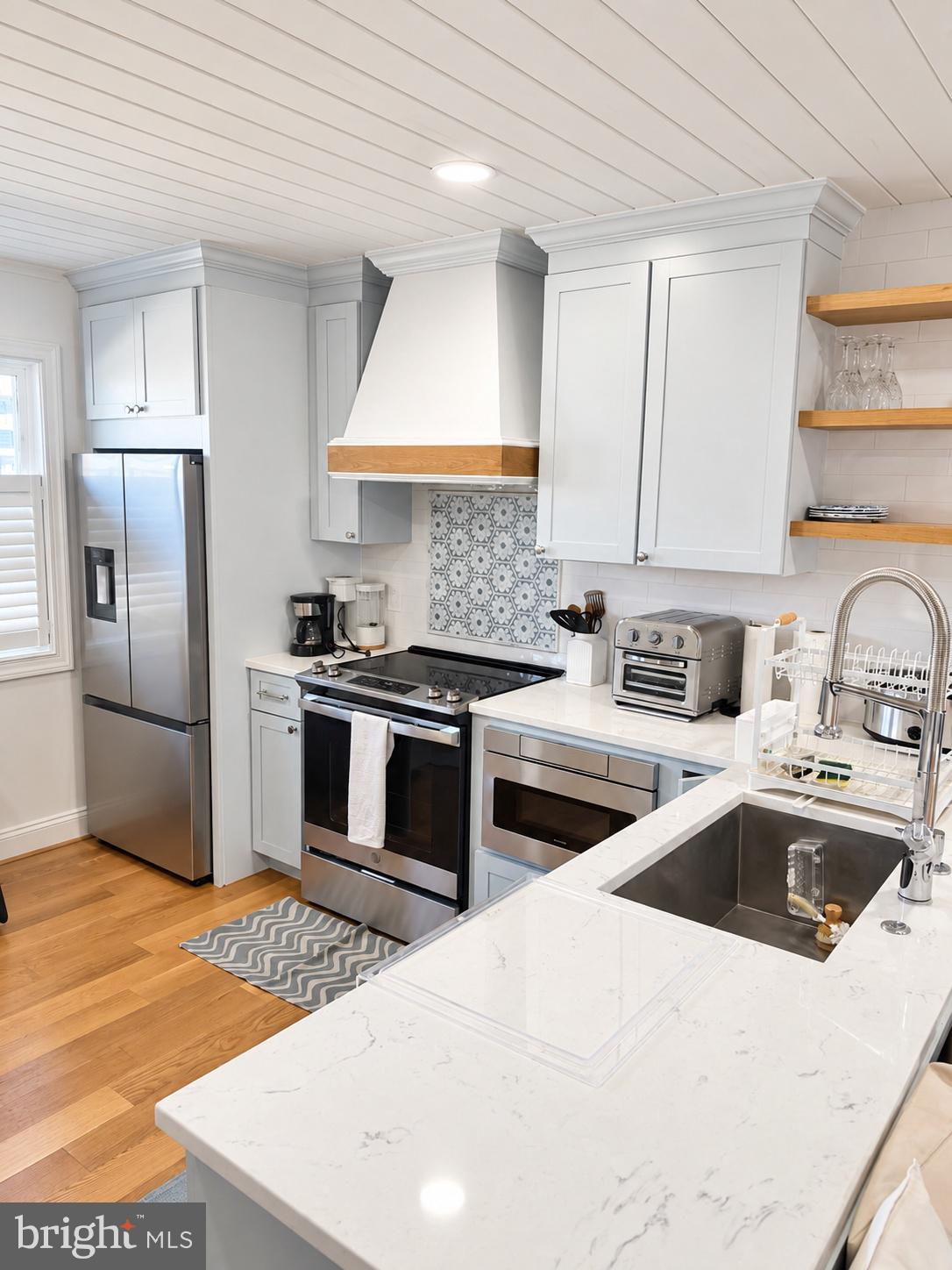 139 NEWPORT BAY DRIVE 206B