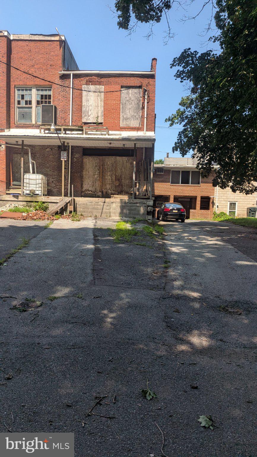 42 N MARKET STREET