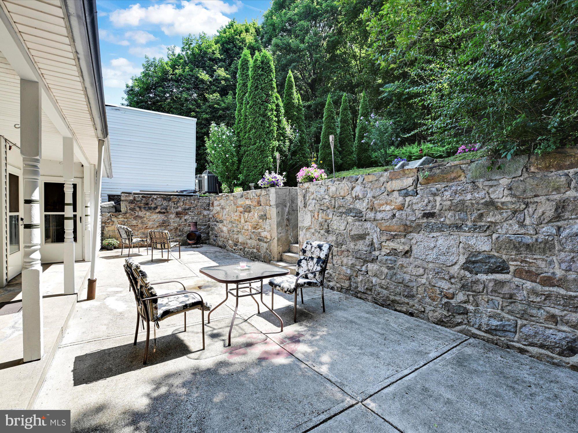 PALO ALTO - Residential