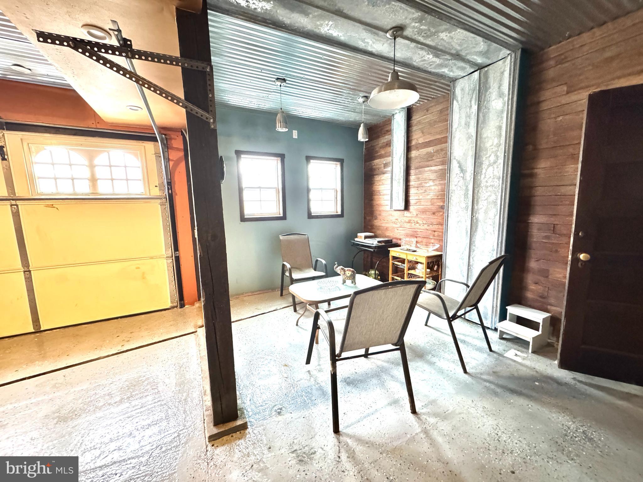 PALO ALTO - Residential