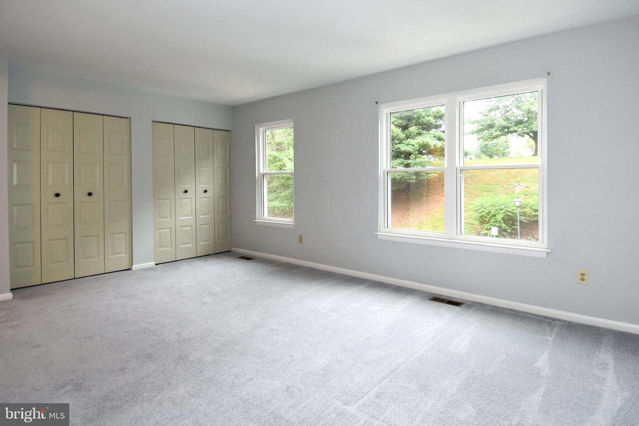 WILLOW COVE TOWNHOMES - Residential