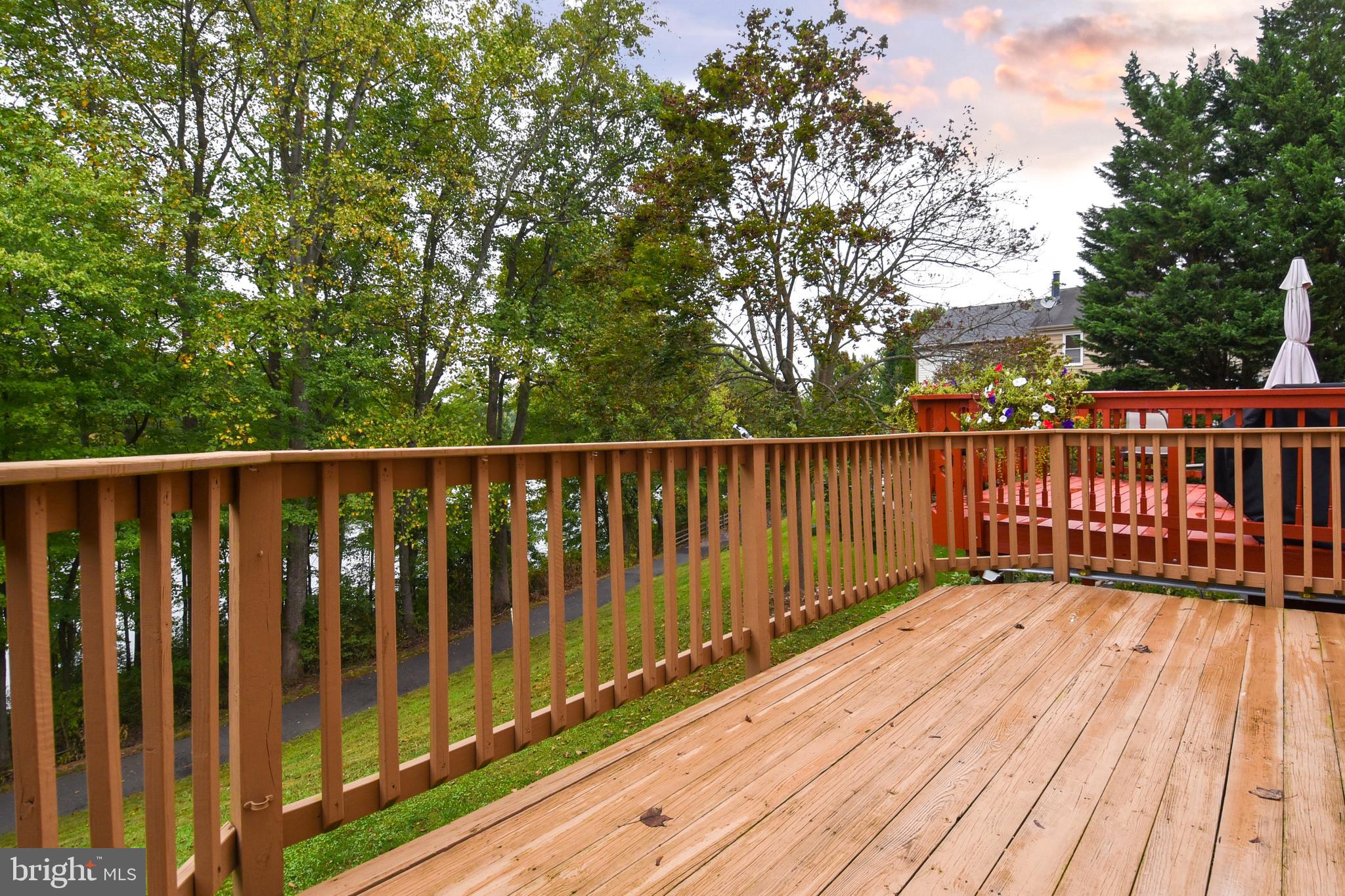 WILLOW COVE TOWNHOMES - Residential