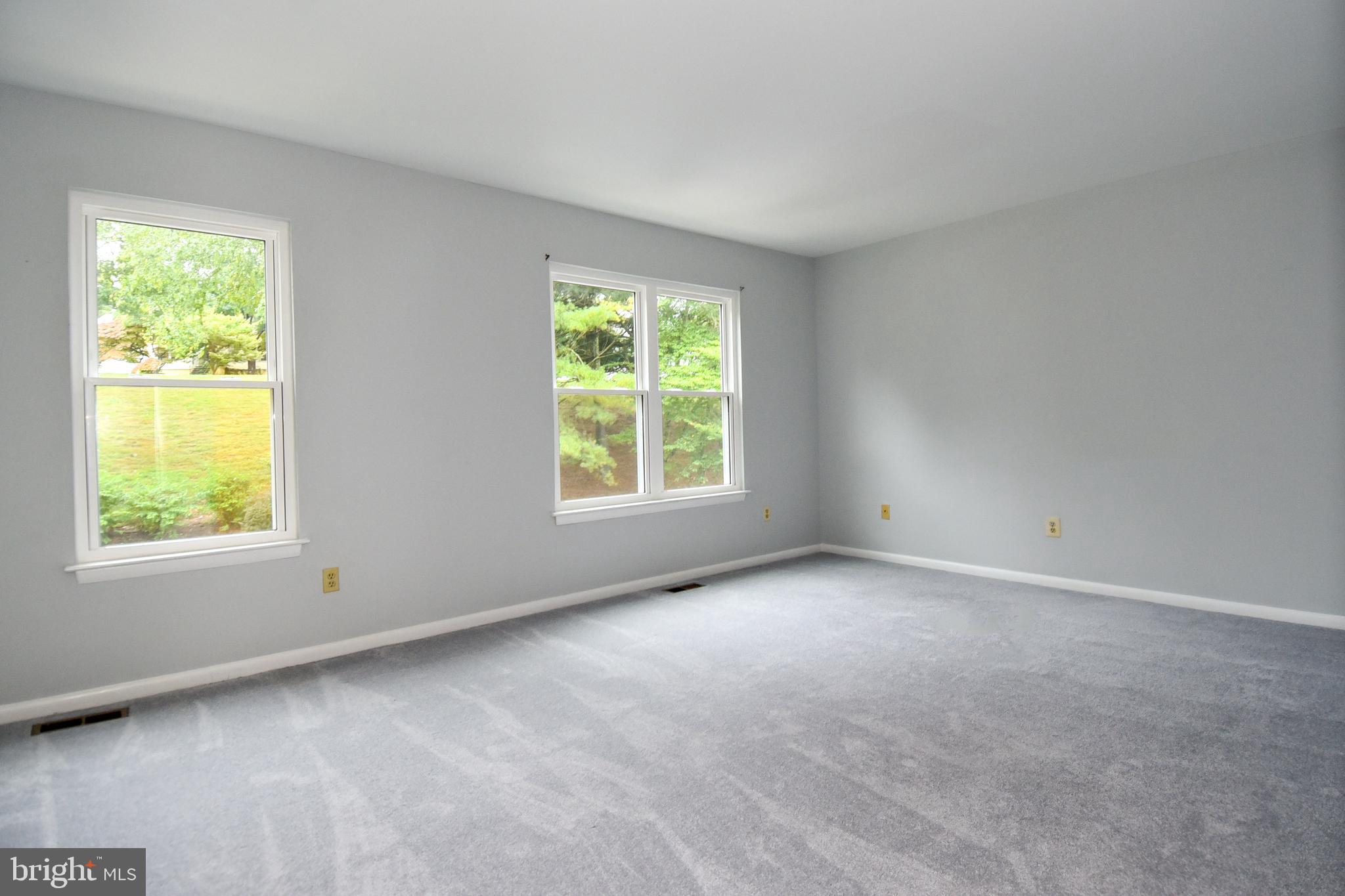 WILLOW COVE TOWNHOMES - Residential