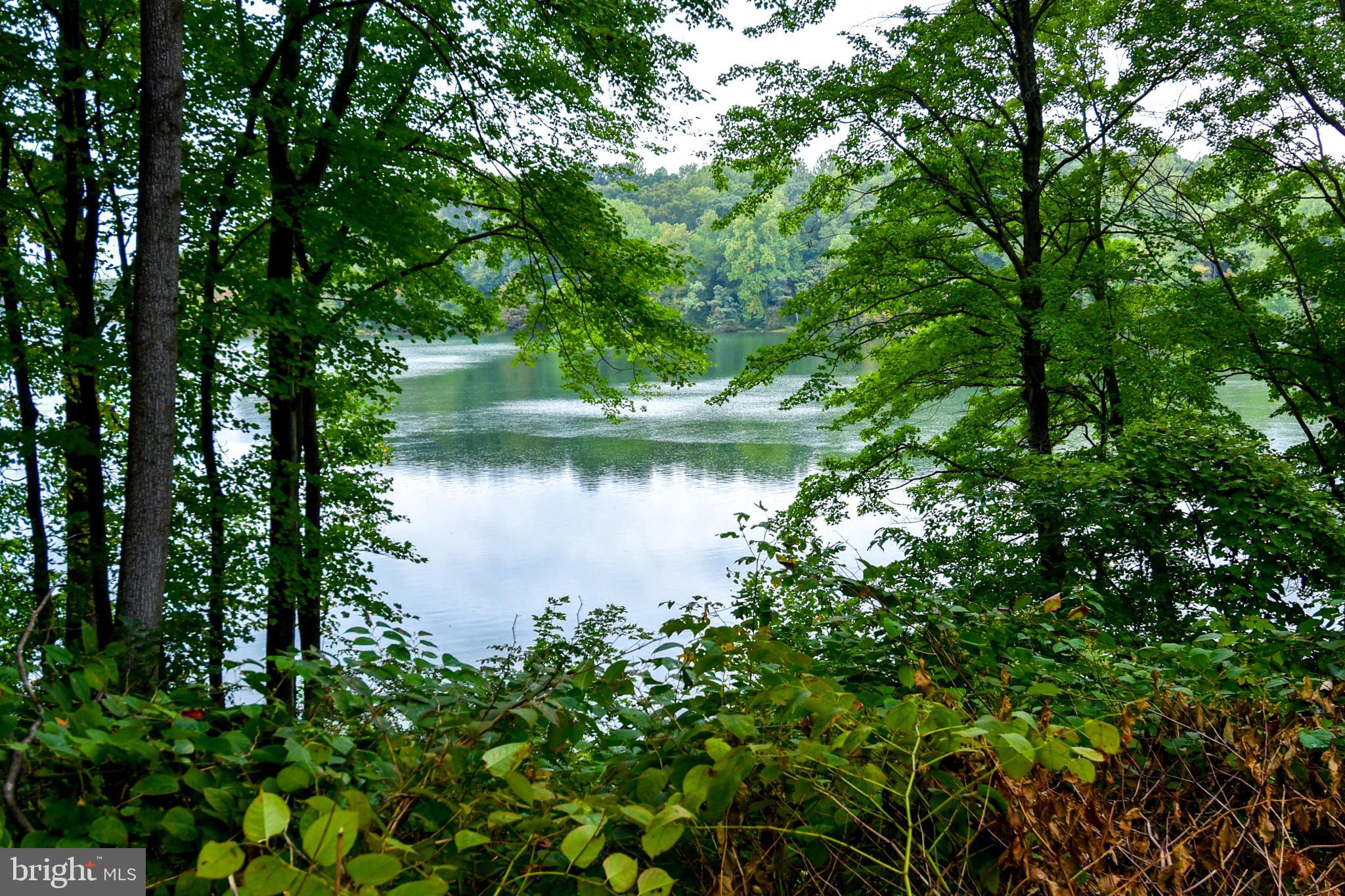 WILLOW COVE TOWNHOMES - Residential