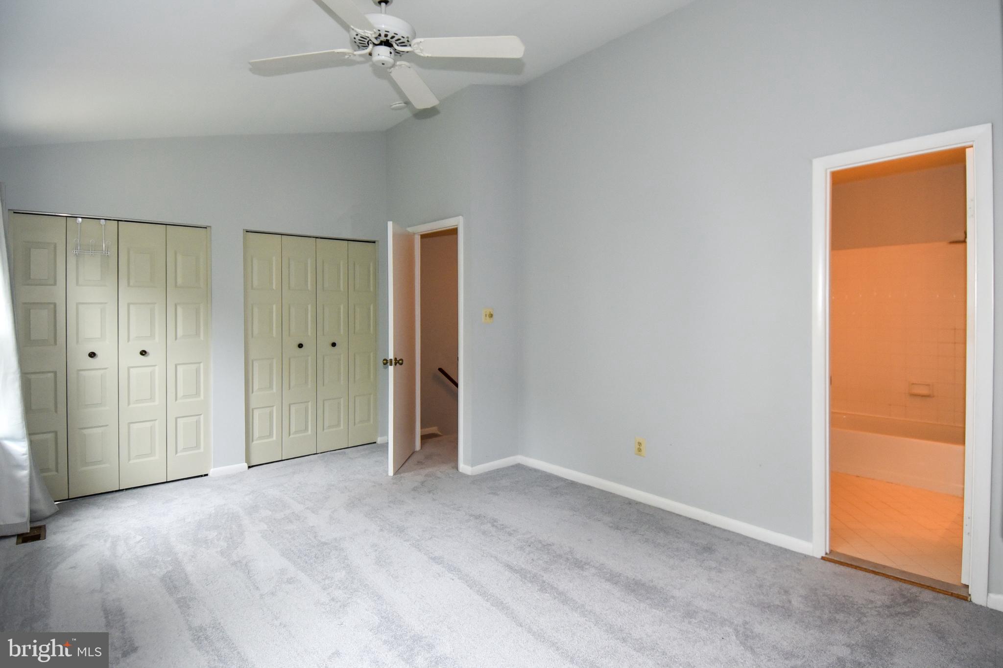 WILLOW COVE TOWNHOMES - Residential