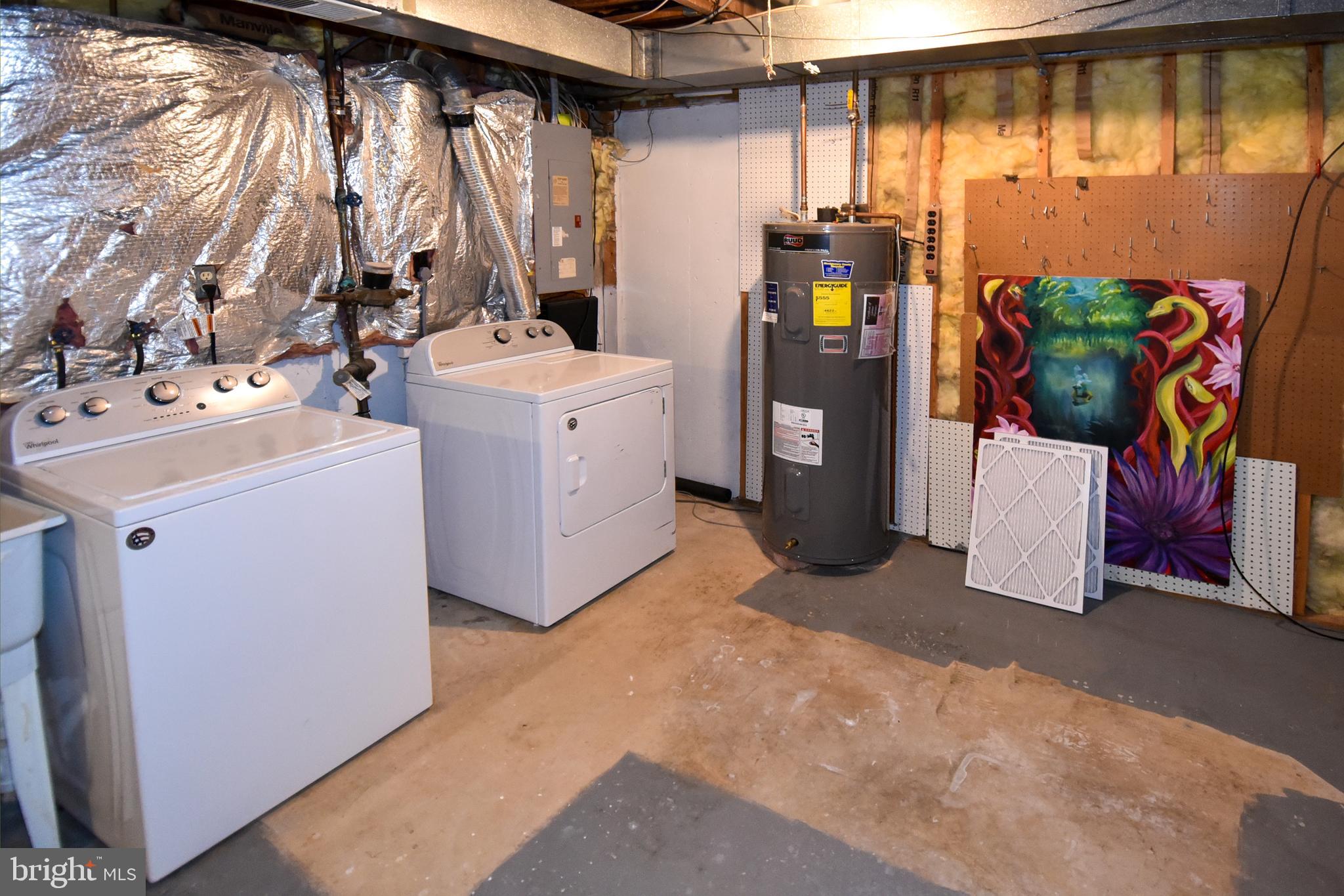 WILLOW COVE TOWNHOMES - Residential