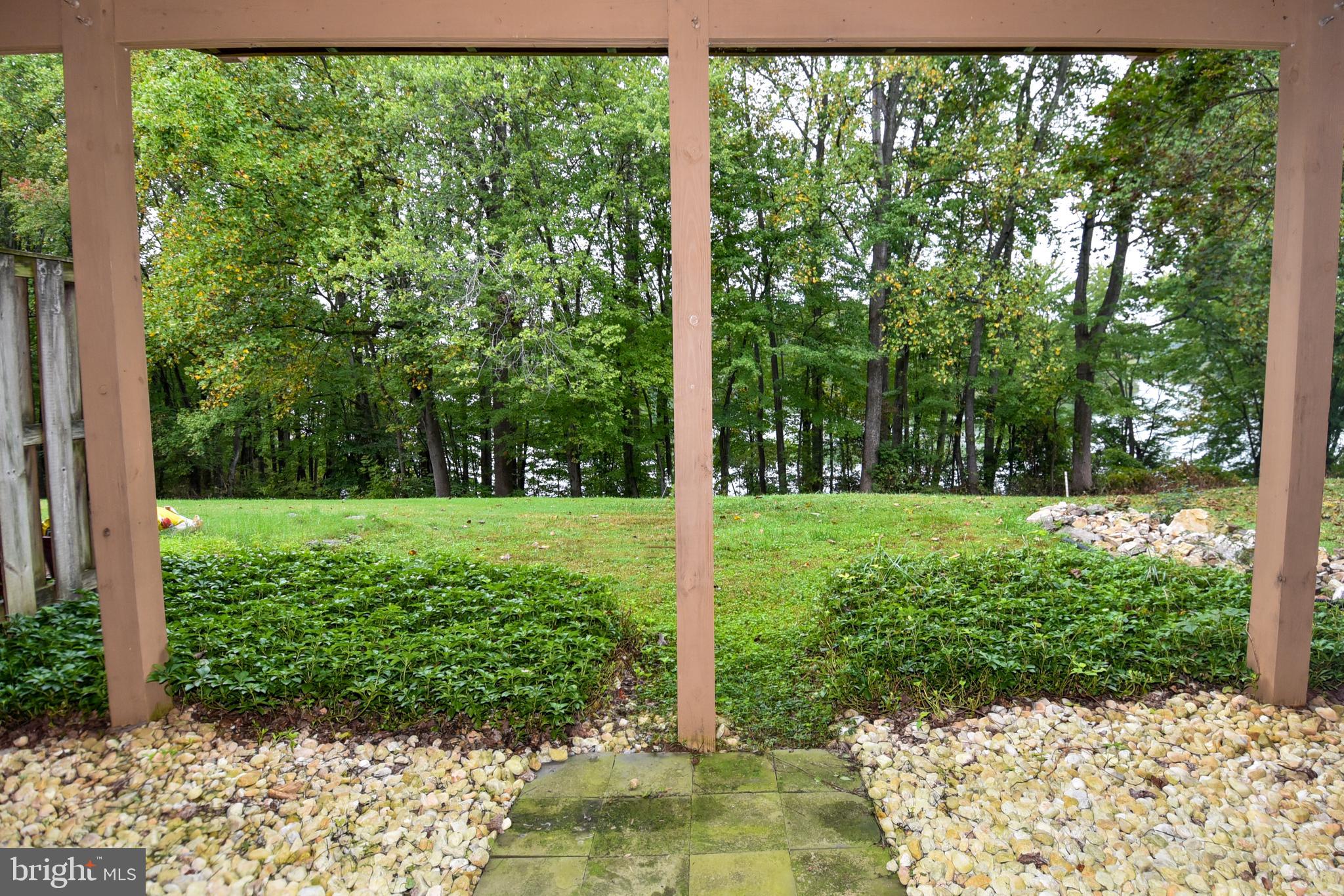 WILLOW COVE TOWNHOMES - Residential