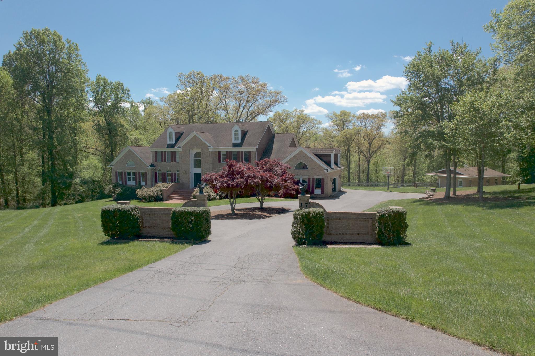 WOODLEAF - Residential