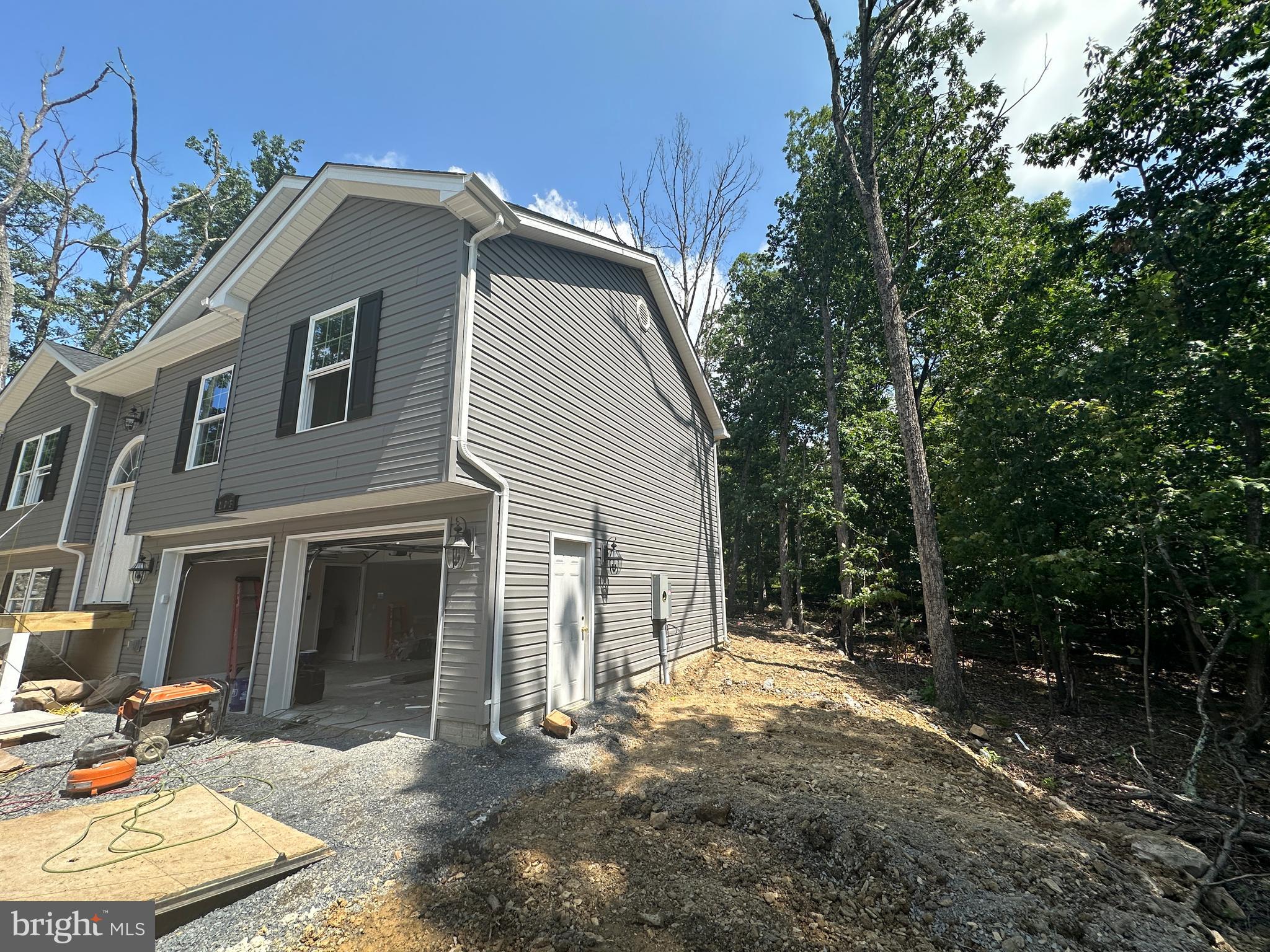 103 TONTO TRAIL