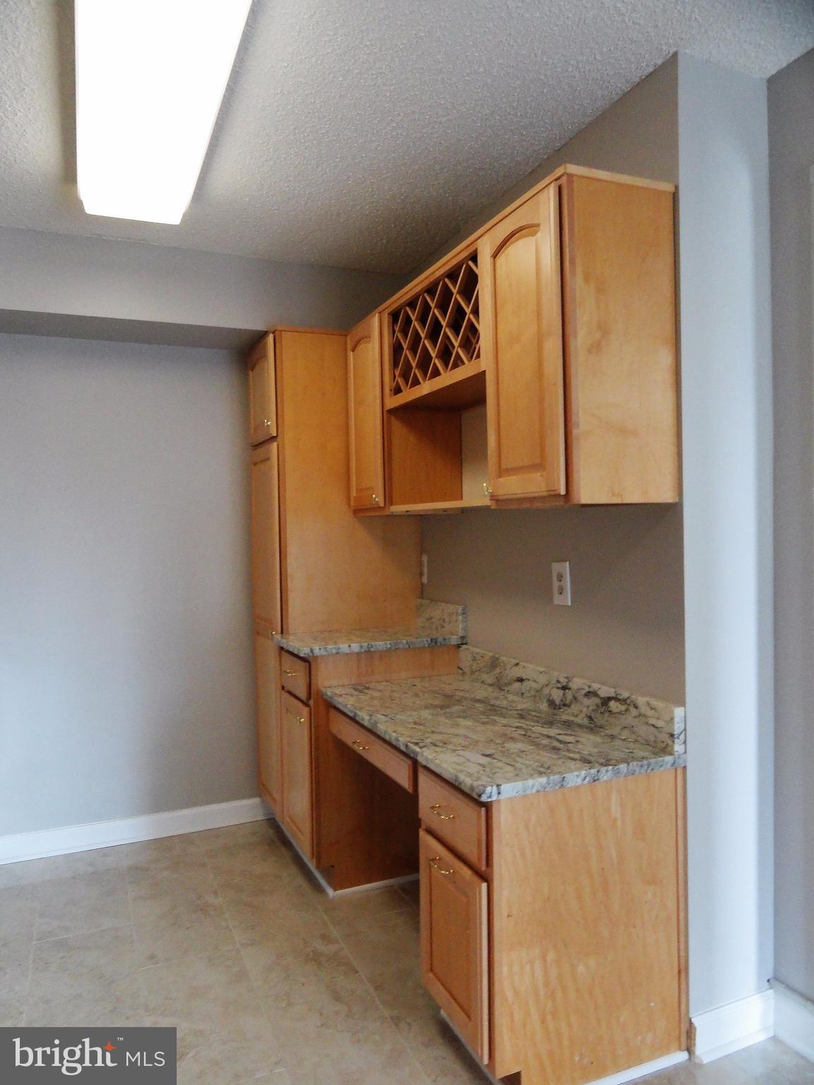 CHELSEA TOWERS - Residential