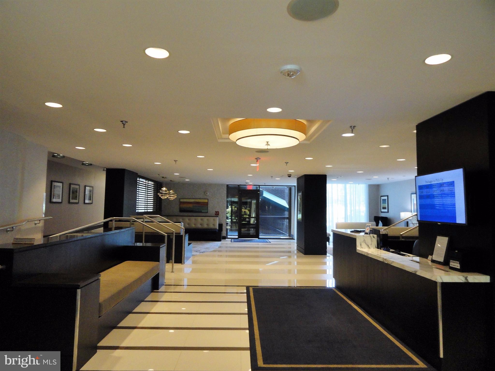 CHELSEA TOWERS - Residential