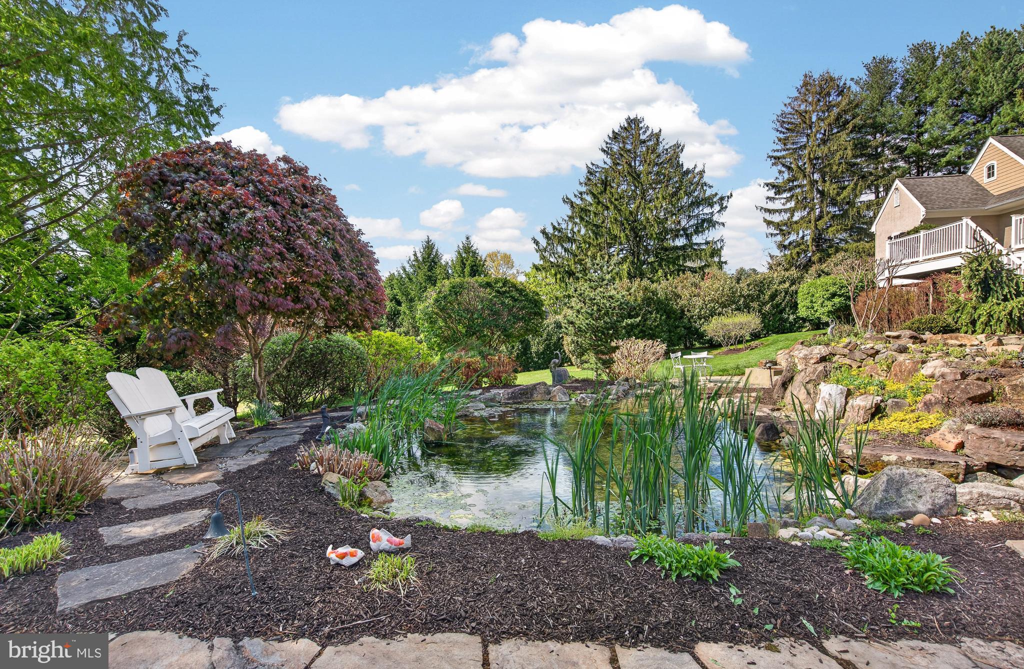 MOUNT BRADFORD FAR - Residential