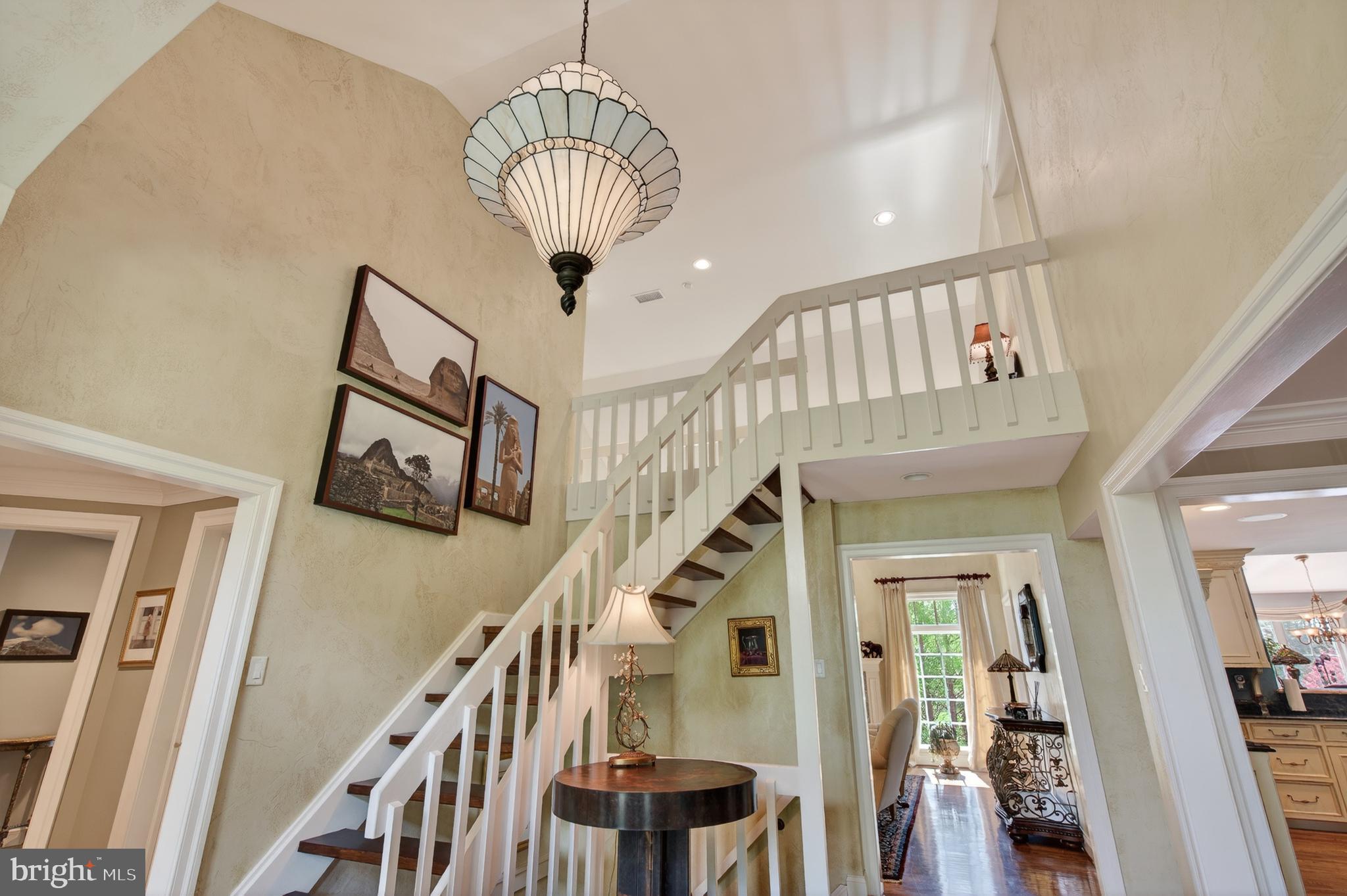 MOUNT BRADFORD FAR - Residential