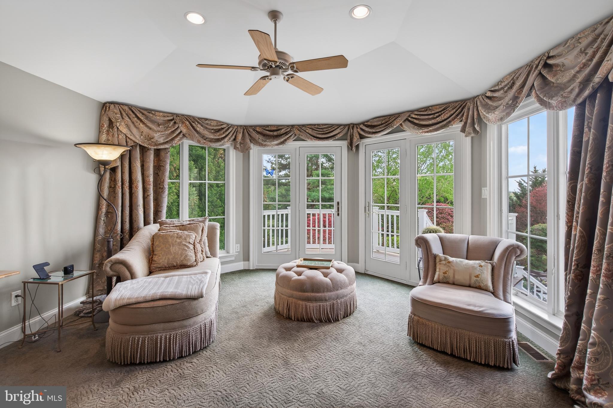 MOUNT BRADFORD FAR - Residential