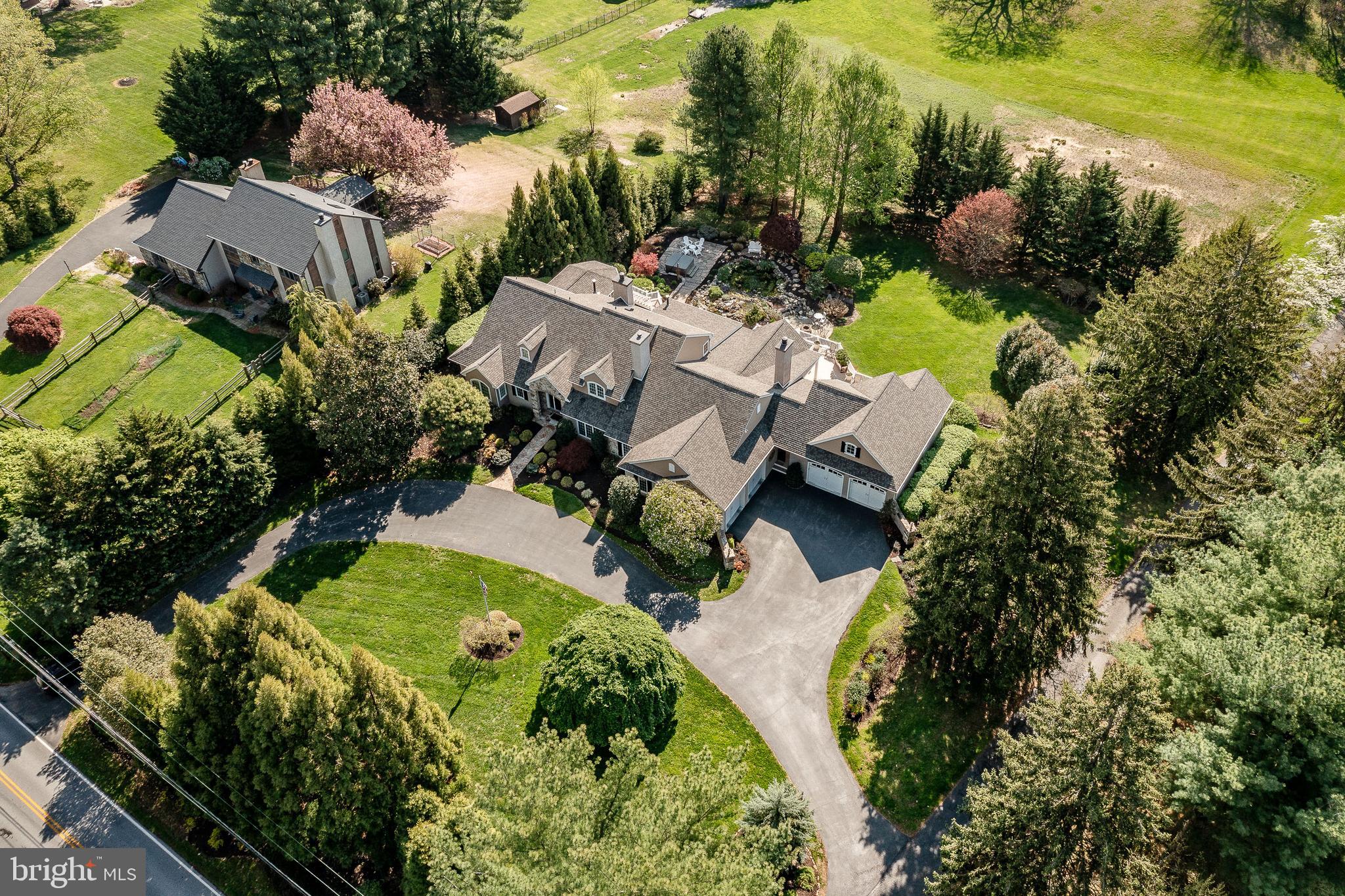 MOUNT BRADFORD FAR - Residential