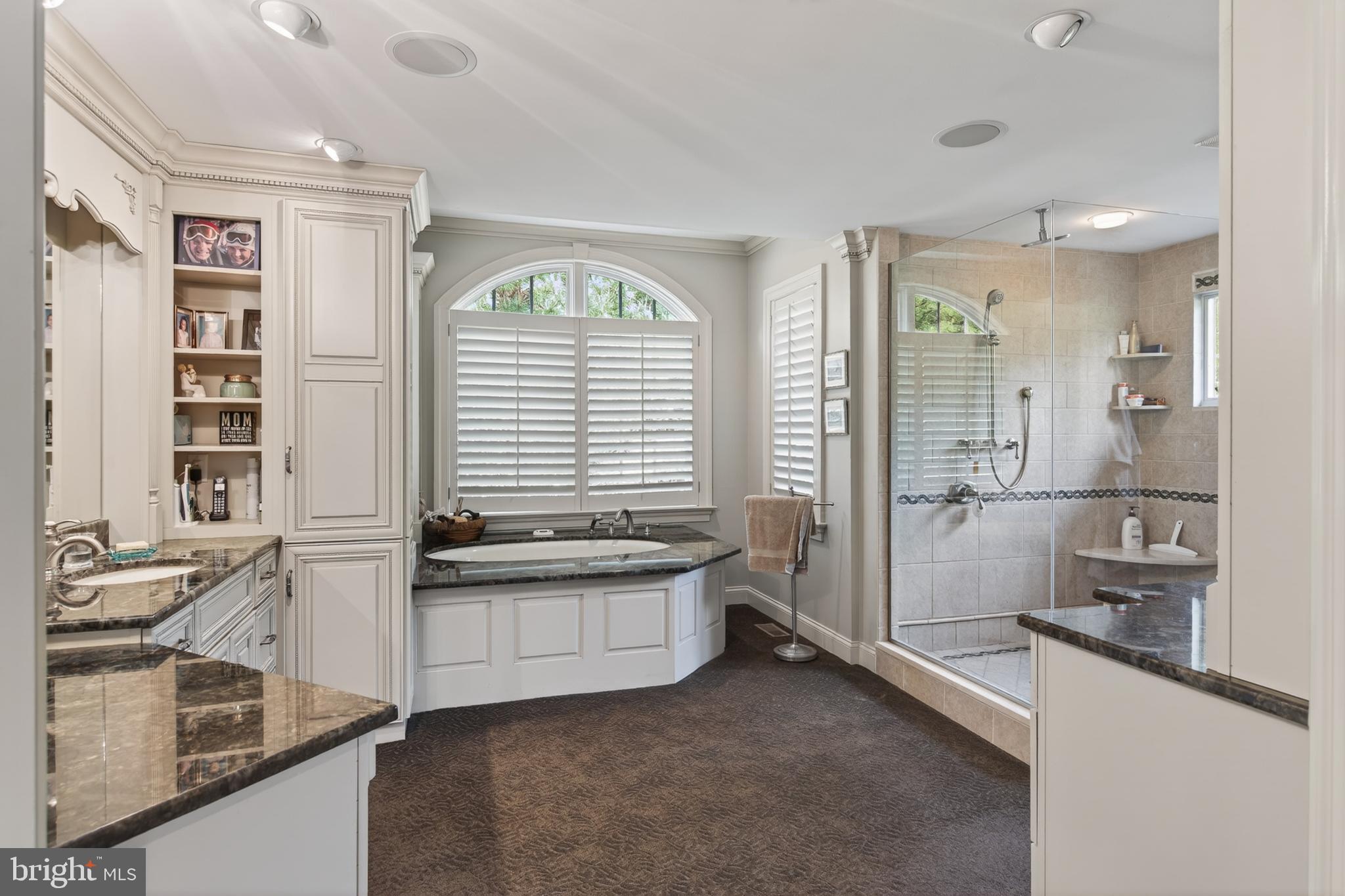 MOUNT BRADFORD FAR - Residential