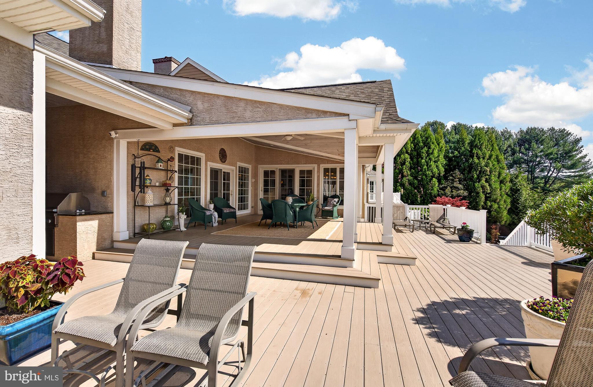 MOUNT BRADFORD FAR - Residential