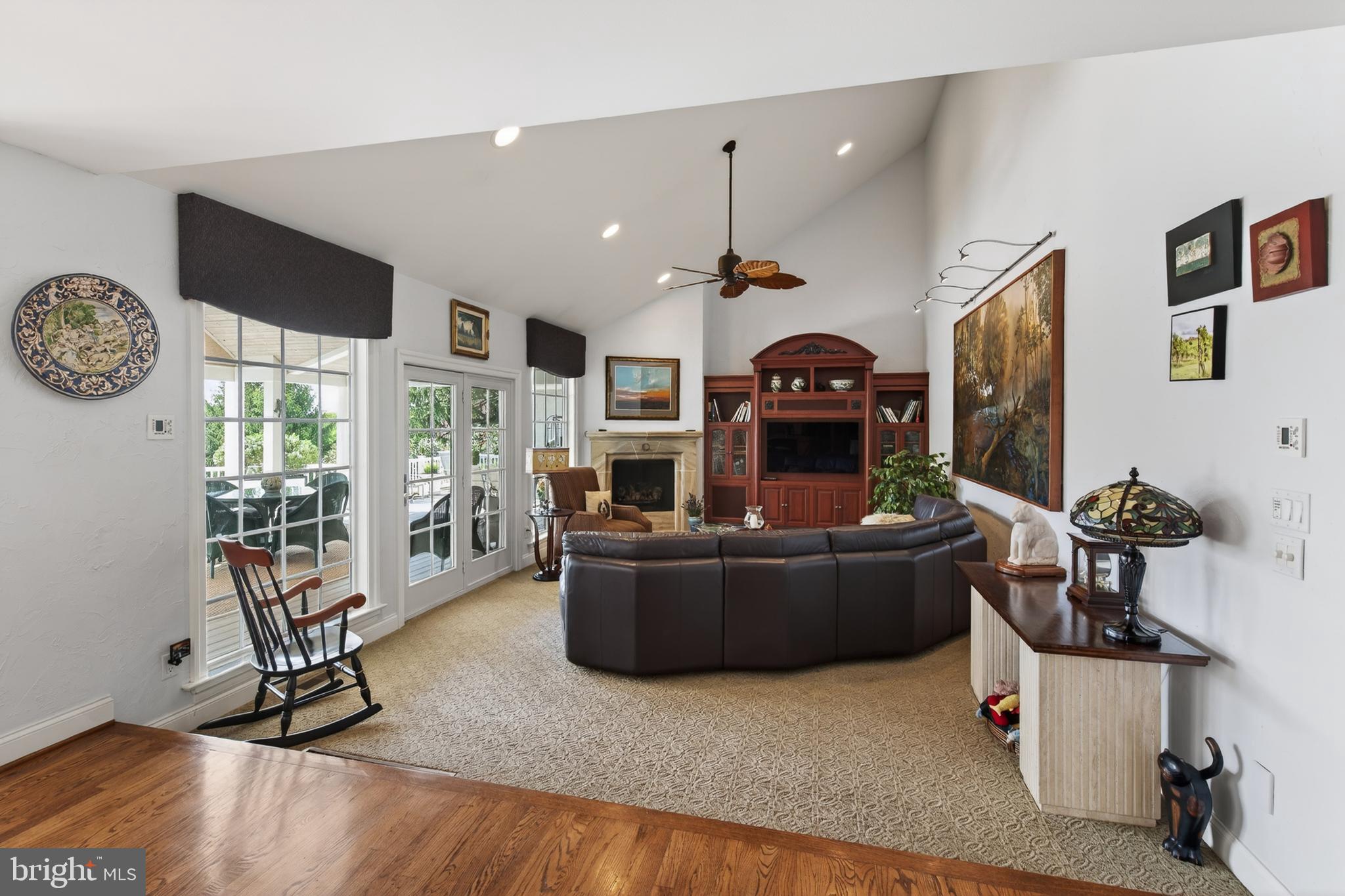 MOUNT BRADFORD FAR - Residential