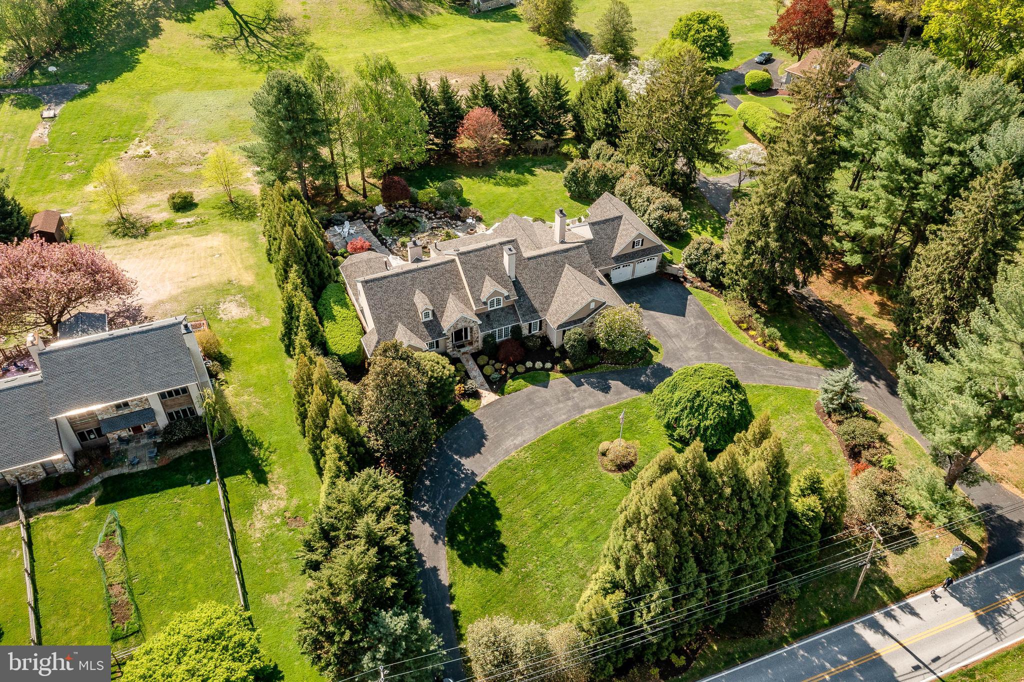 MOUNT BRADFORD FAR - Residential