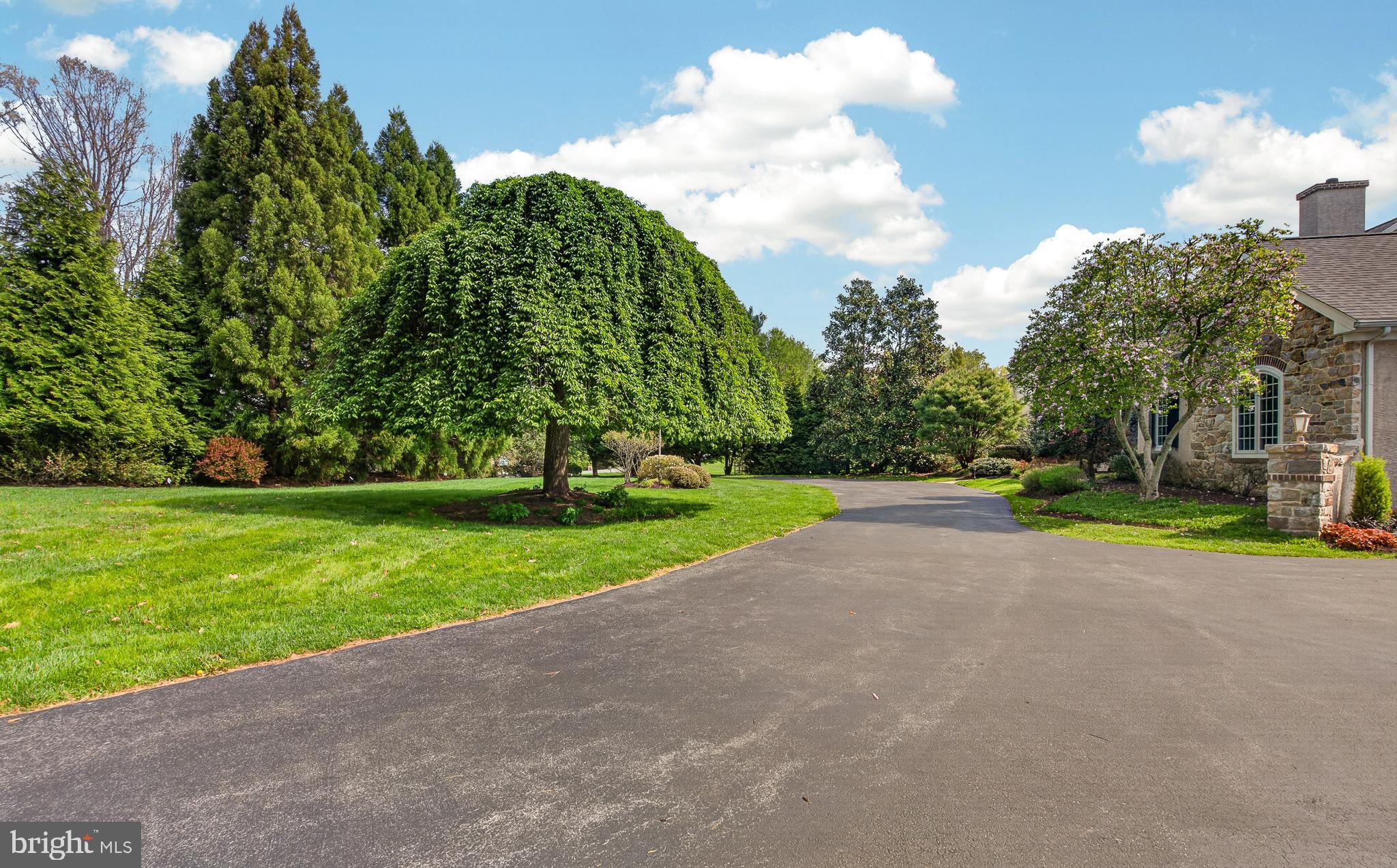 MOUNT BRADFORD FAR - Residential