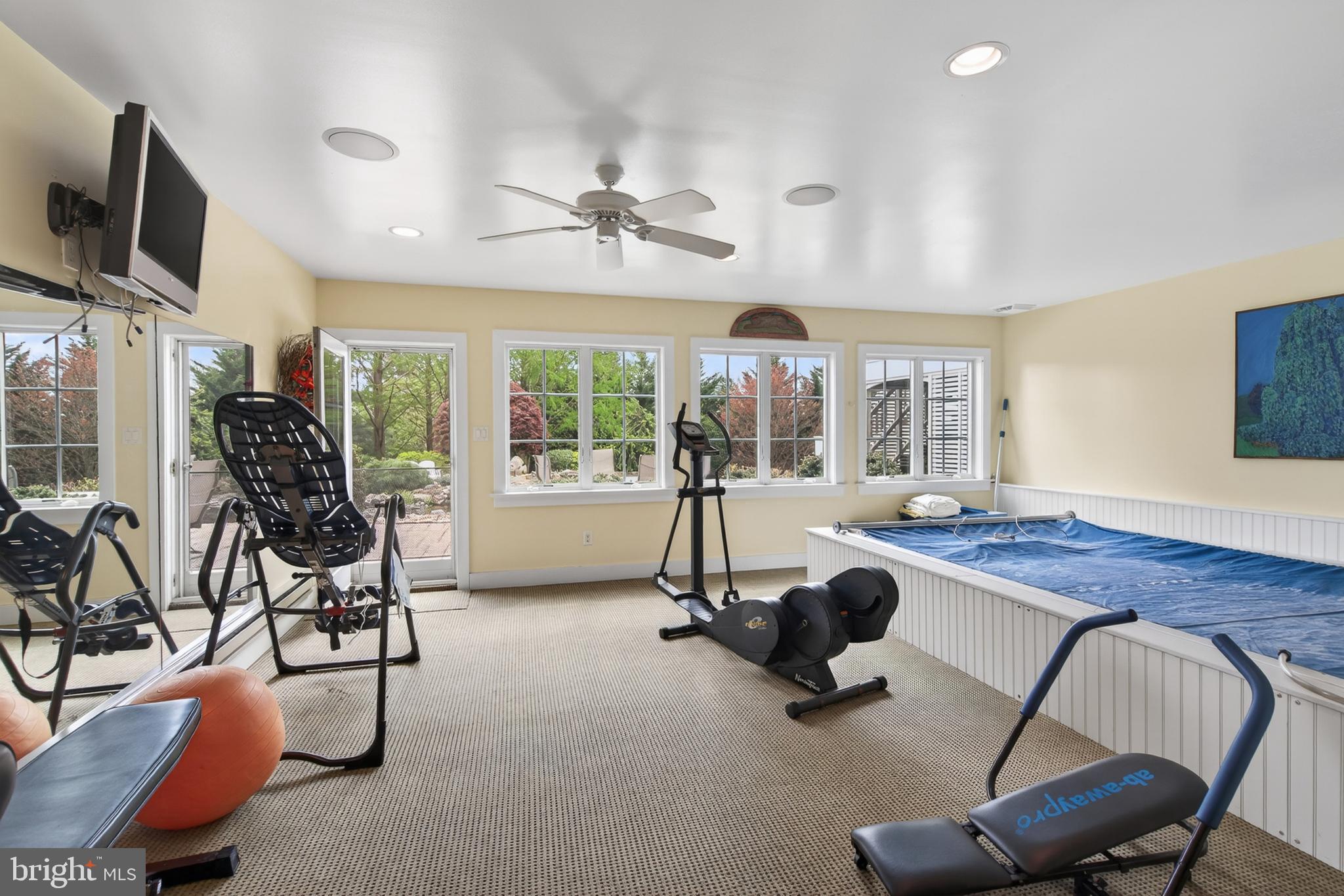 MOUNT BRADFORD FAR - Residential