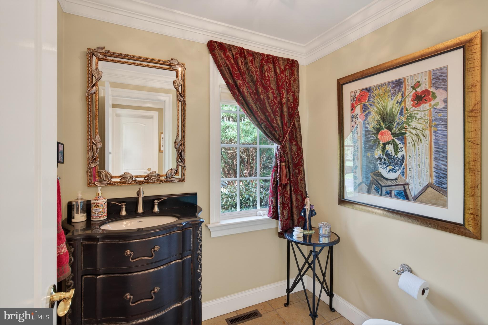 MOUNT BRADFORD FAR - Residential