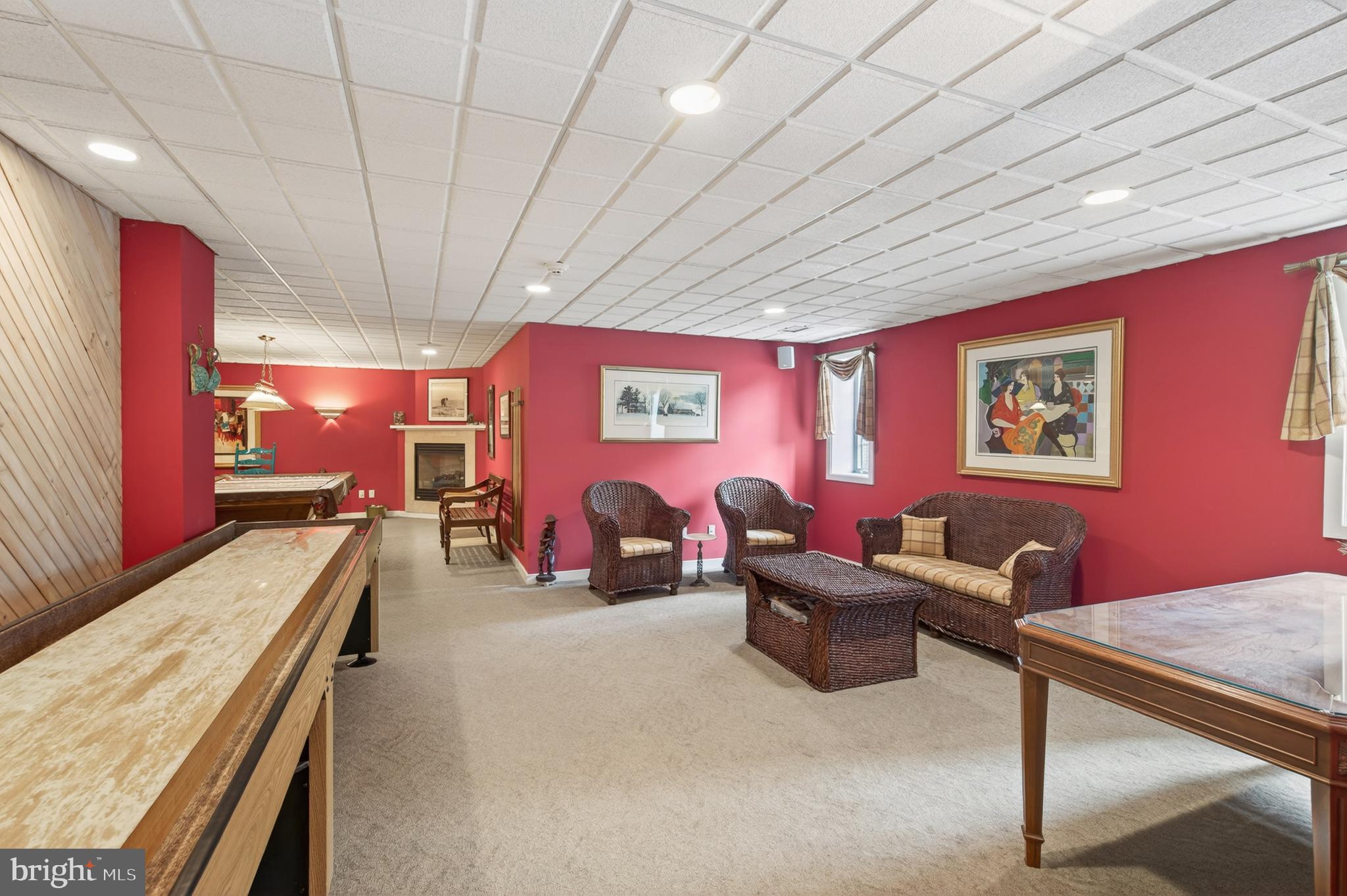 MOUNT BRADFORD FAR - Residential