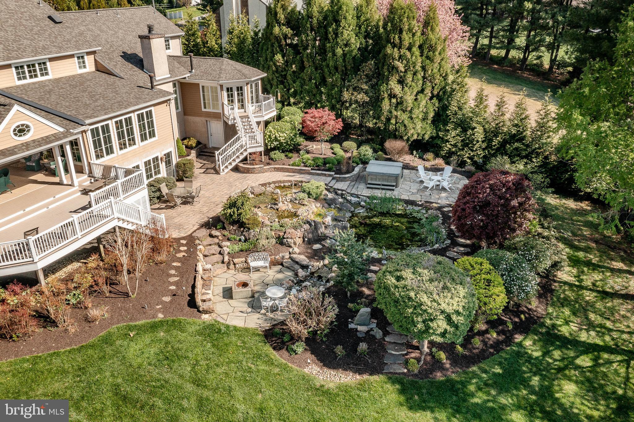 MOUNT BRADFORD FAR - Residential