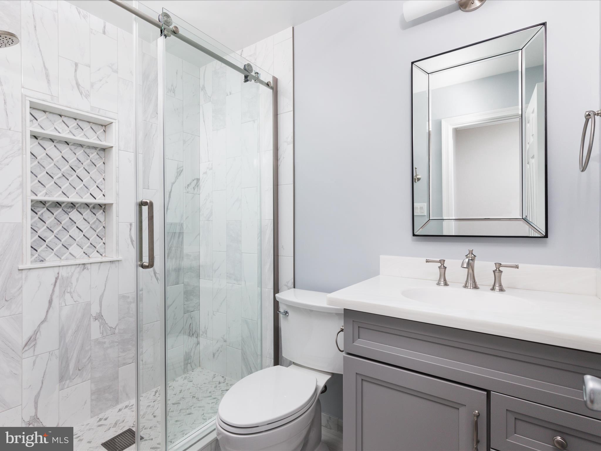 LAKE BRADDOCK - Residential