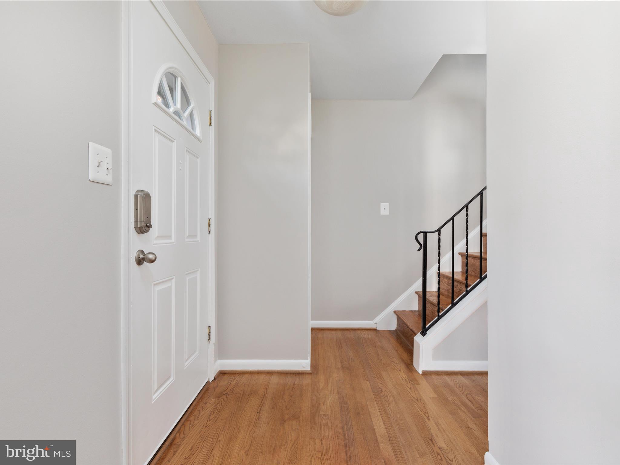 LAKE BRADDOCK - Residential