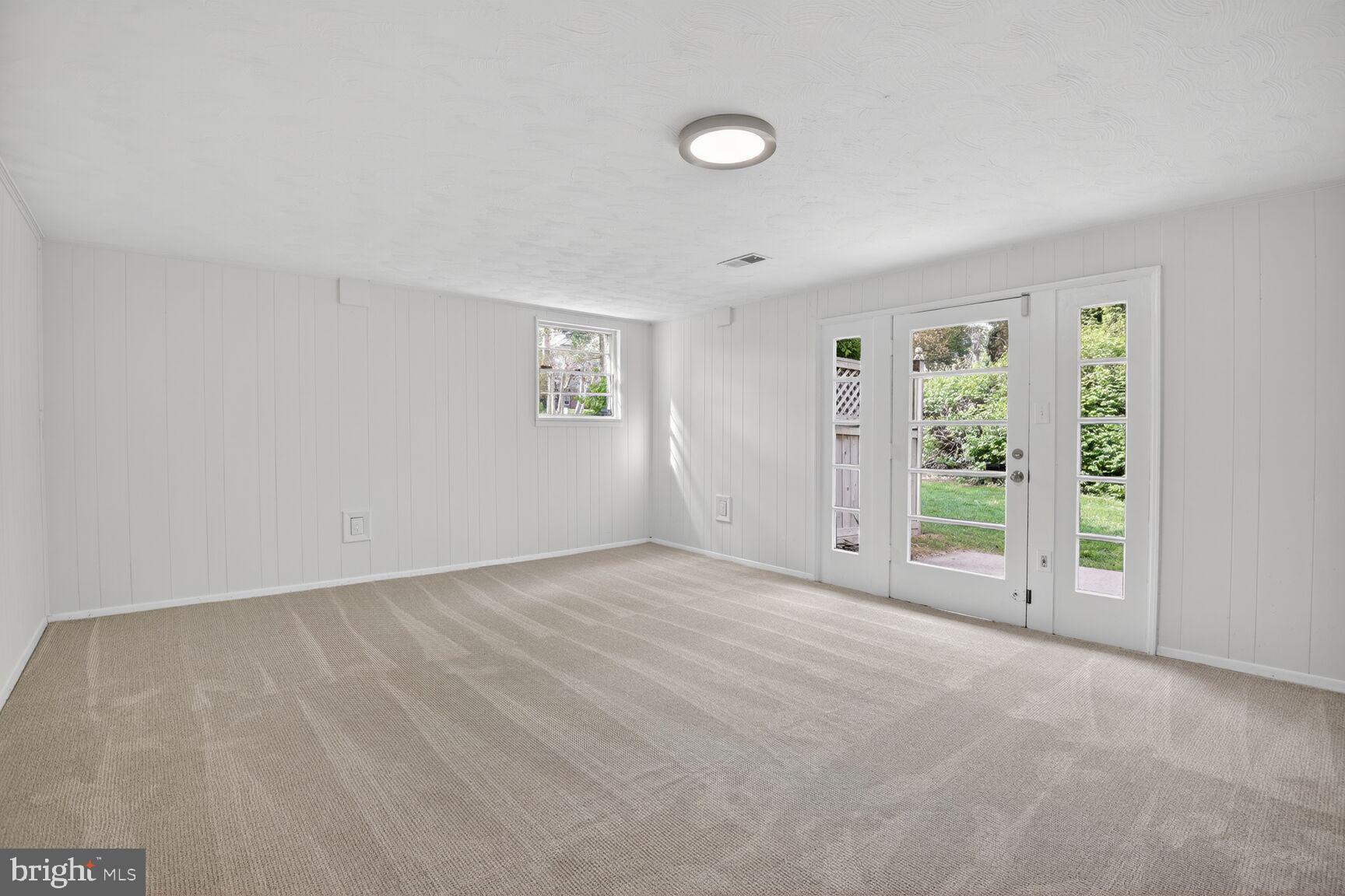 BETHESDA OVERLOOK - Residential