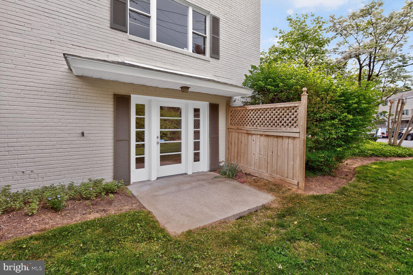 BETHESDA OVERLOOK - Residential